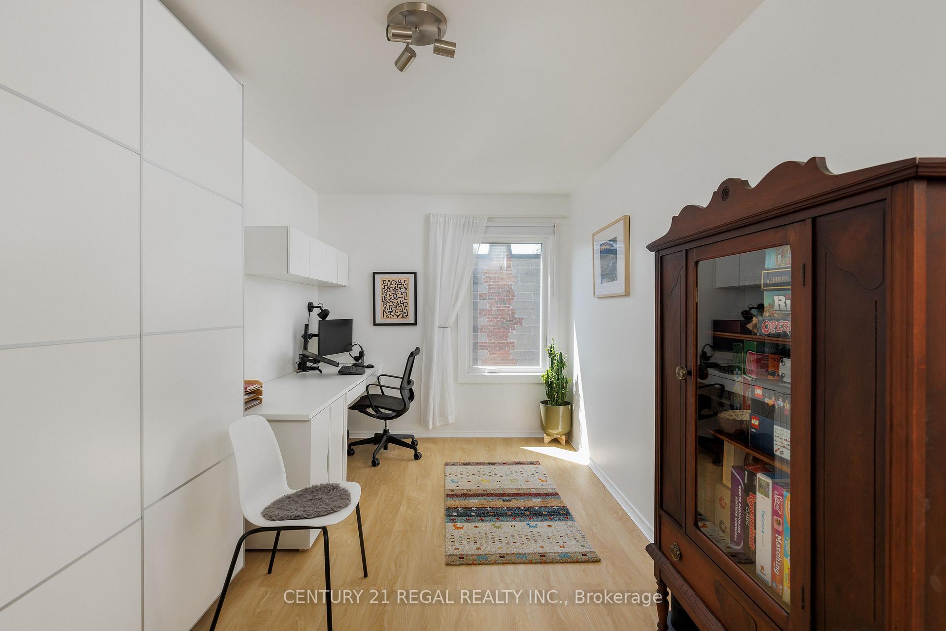 Photo 32 of 55 Shirley Street, Toronto, Little Portugal — HOMEH