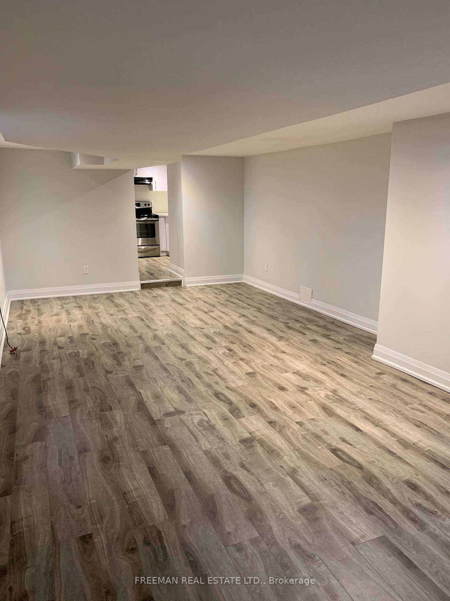 Photo 2 of Unit Lower Lvl Studio, 642 Gladstone Avenue, Toronto, Dovercourt-Wallace Emerson-Junction — HOMEH