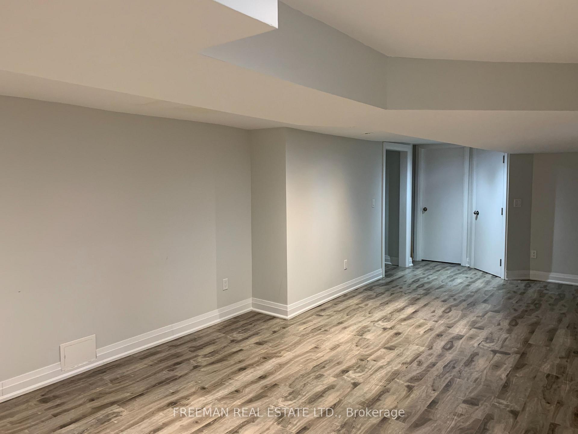 Photo 4 of Unit Lower Lvl Studio, 642 Gladstone Avenue, Toronto, Dovercourt-Wallace Emerson-Junction — HOMEH