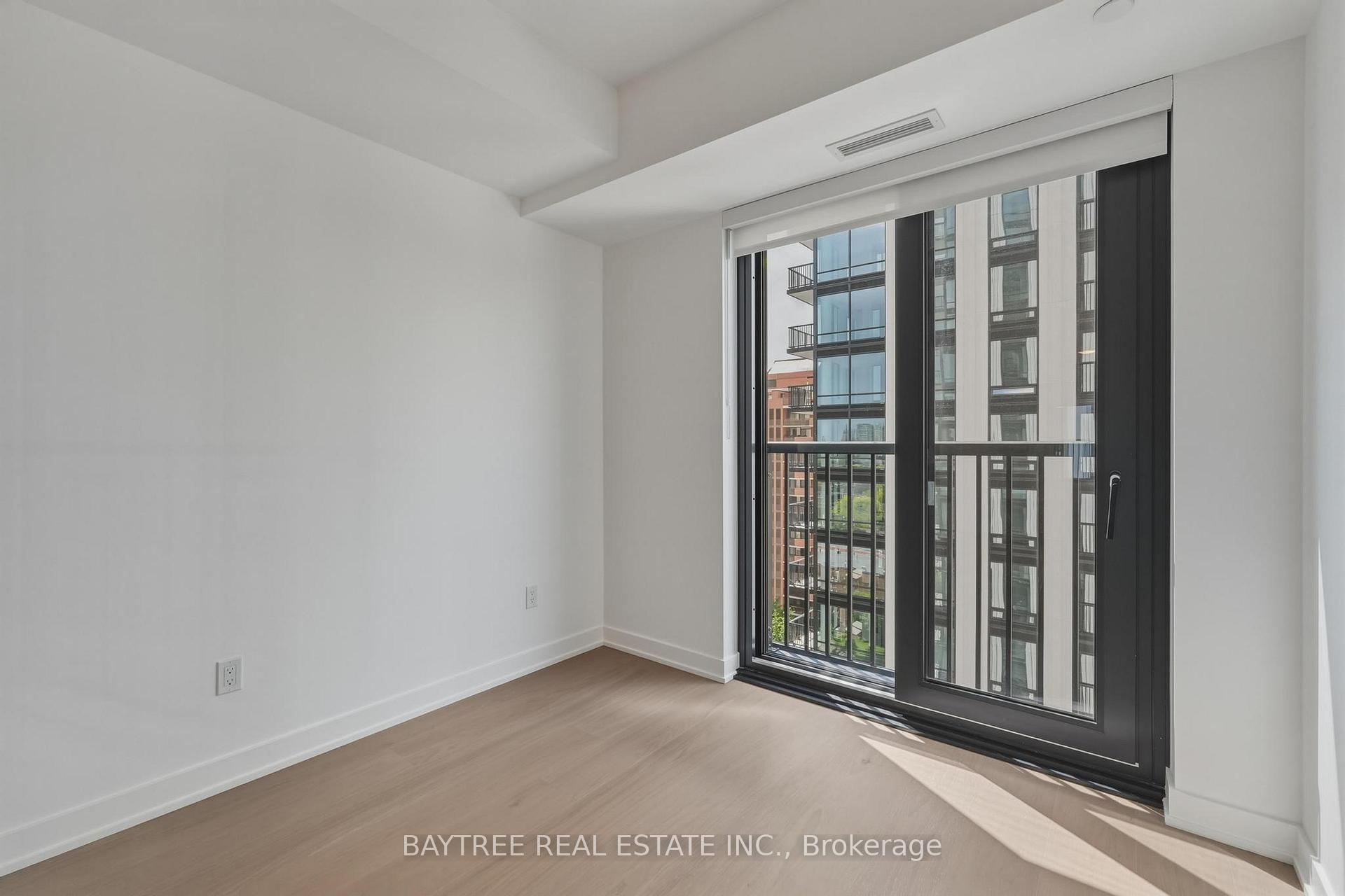 Photo 3 of Unit 1726, 89 Montclair Avenue, Toronto, Forest Hill South — HOMEH