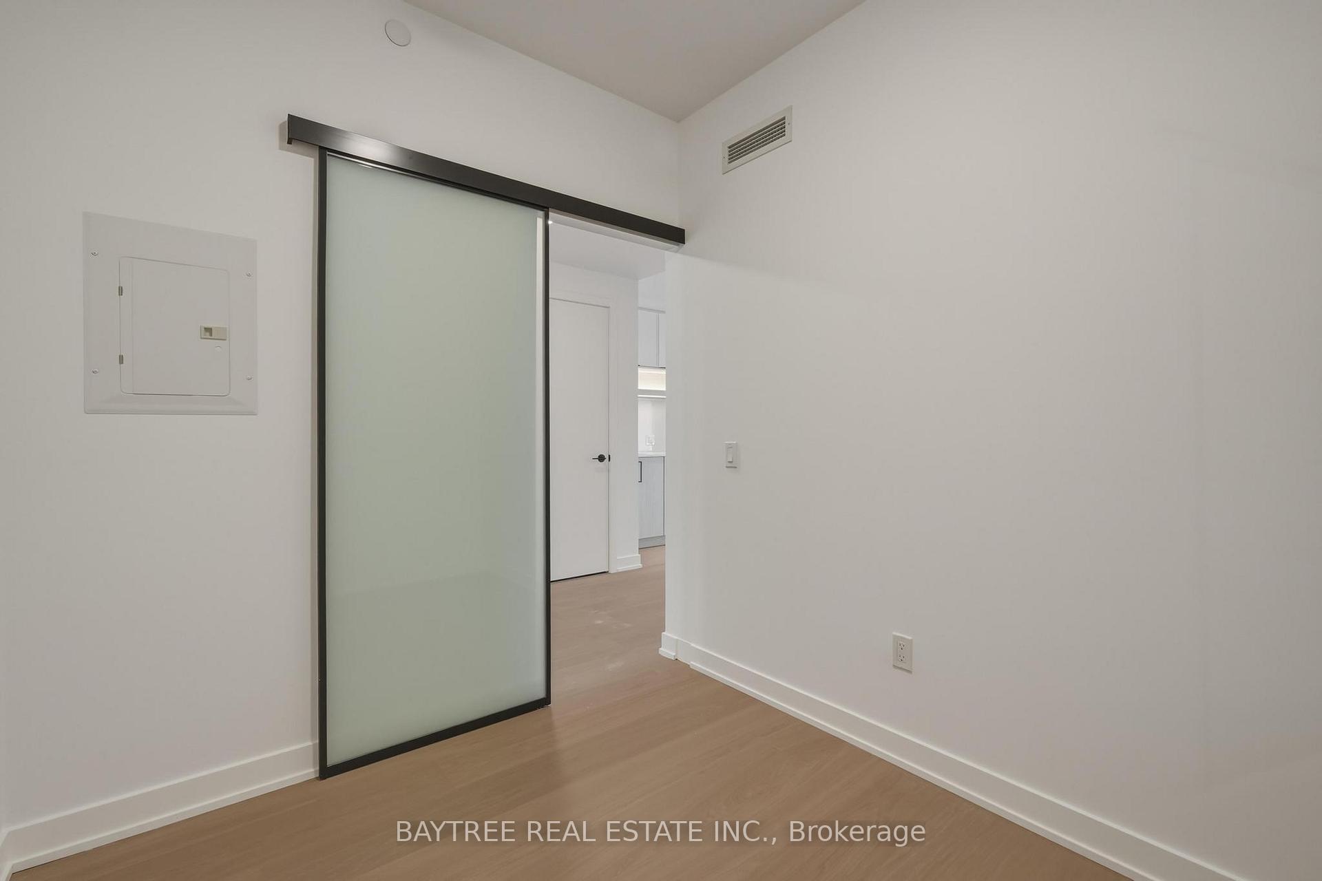 Photo 12 of Unit 1726, 89 Montclair Avenue, Toronto, Forest Hill South — HOMEH