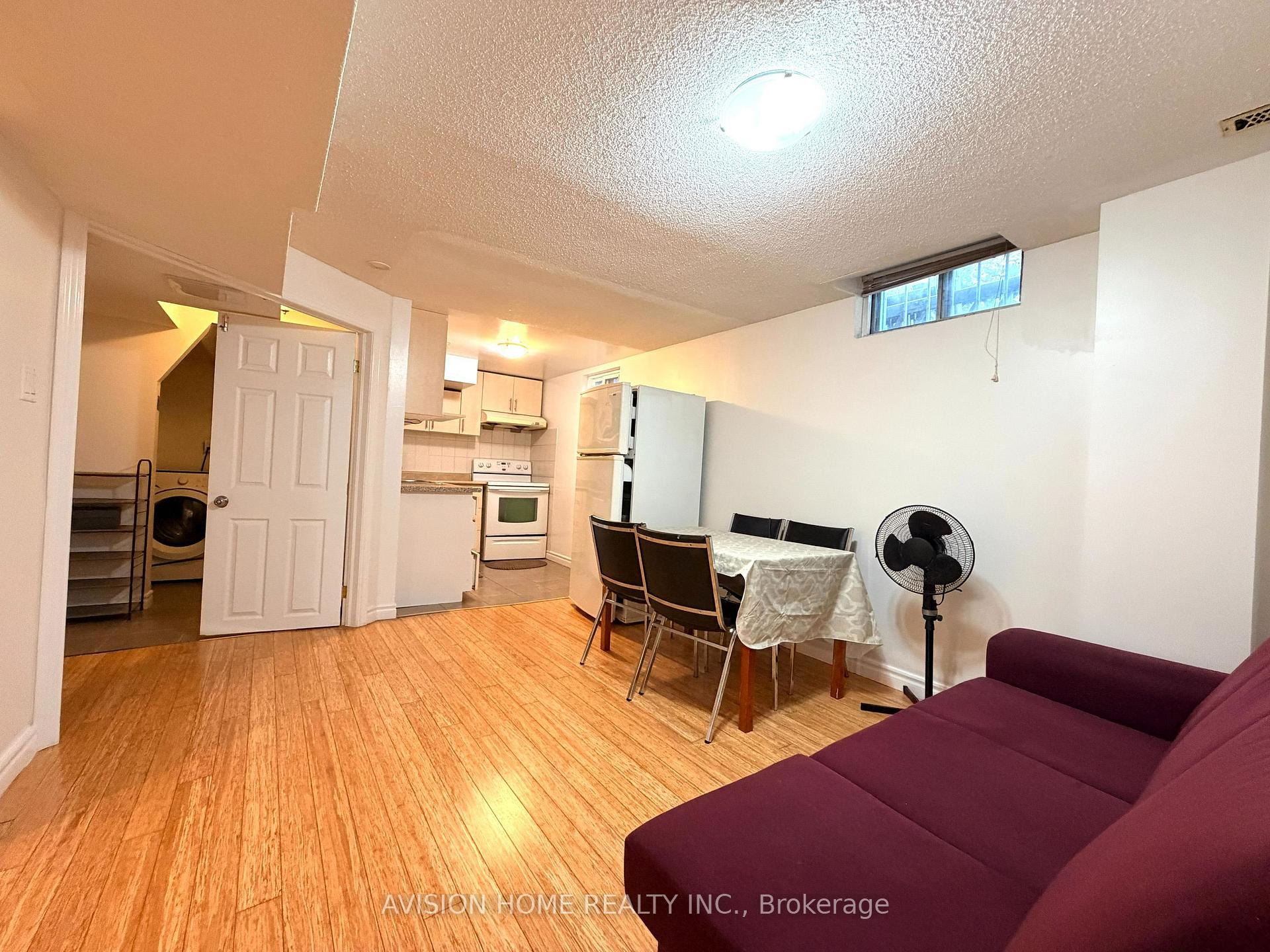Photo 4 of 172 Calverley Trail, Scarborough, Highland Creek — HOMEH
