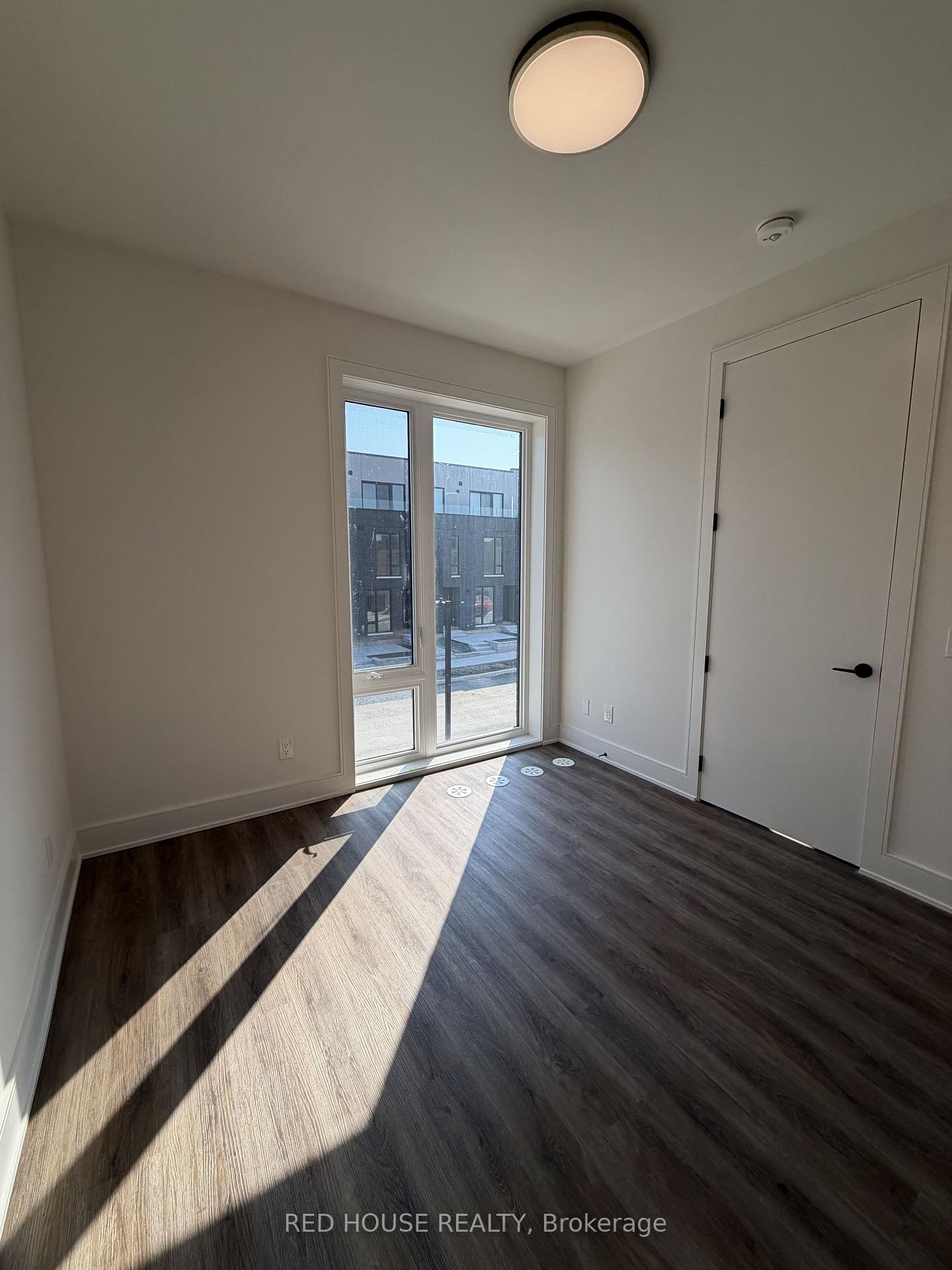 Photo 11 of 59 Everett Common, St. Catharines, Oakdale — HOMEH