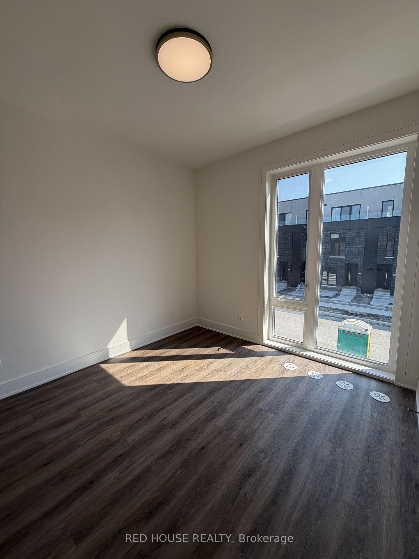 Photo 13 of 59 Everett Common, St. Catharines, Oakdale — HOMEH