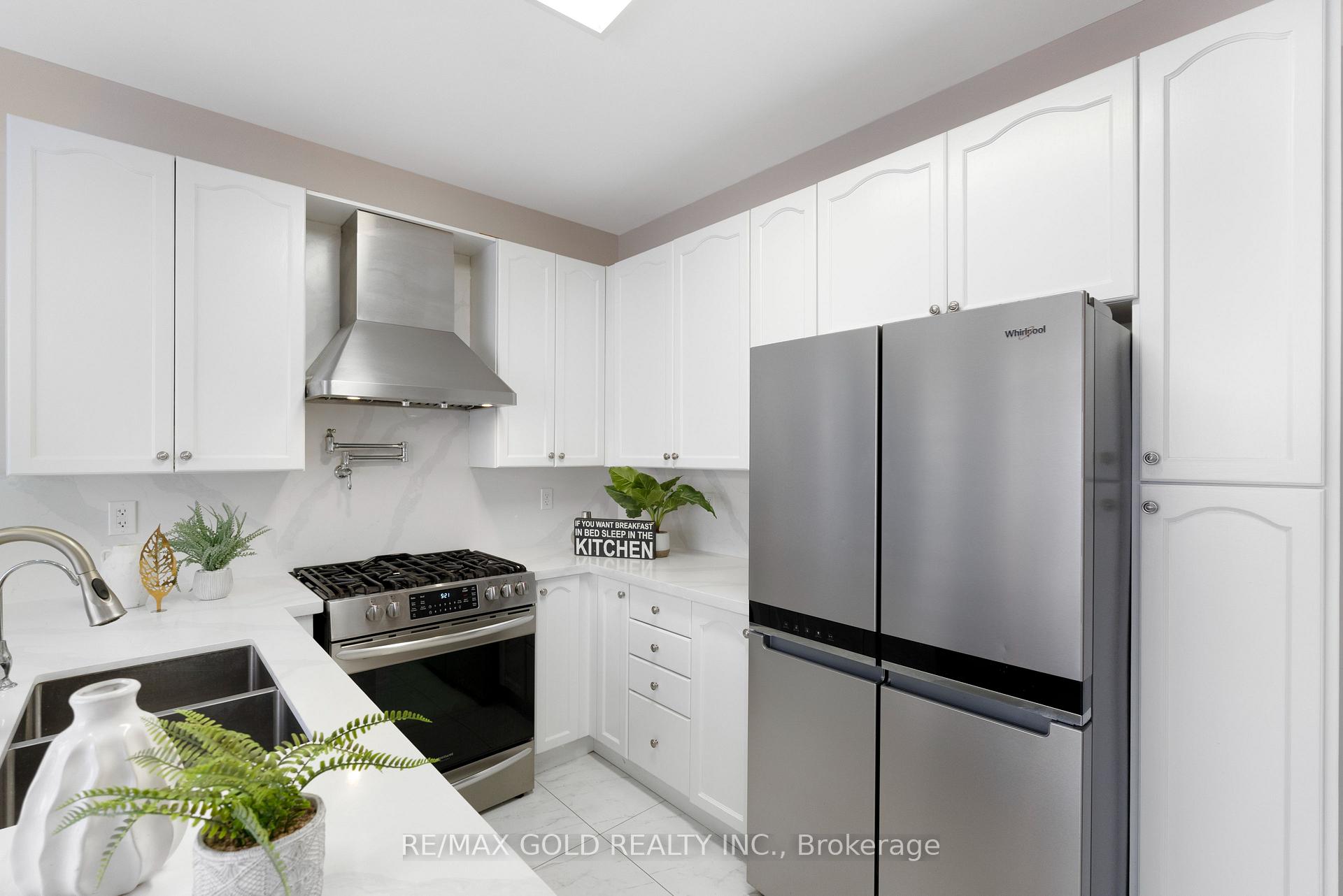 Photo 15 of 19 Bellcrest Road, Brampton, Credit Valley — HOMEH