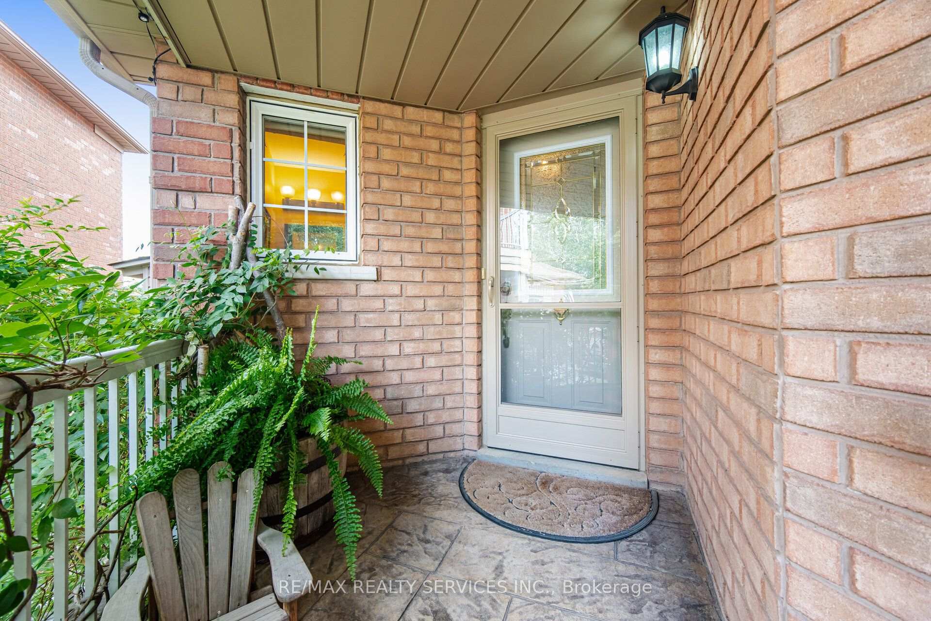 Photo 6 of 23 Swansea Meadows Drive, Brampton, Northwest Sandalwood Parkway — HOMEH
