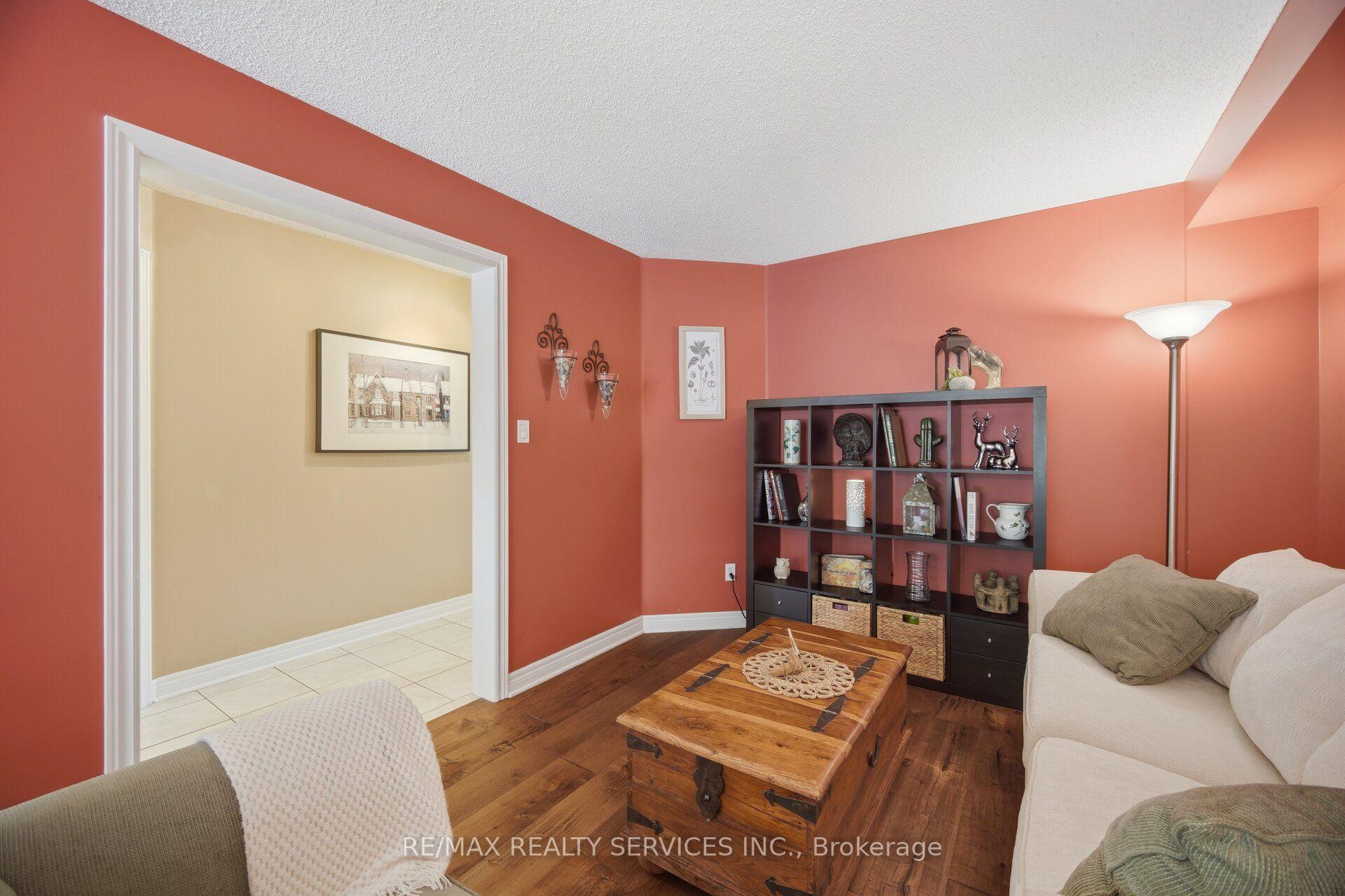 Photo 9 of 23 Swansea Meadows Drive, Brampton, Northwest Sandalwood Parkway — HOMEH