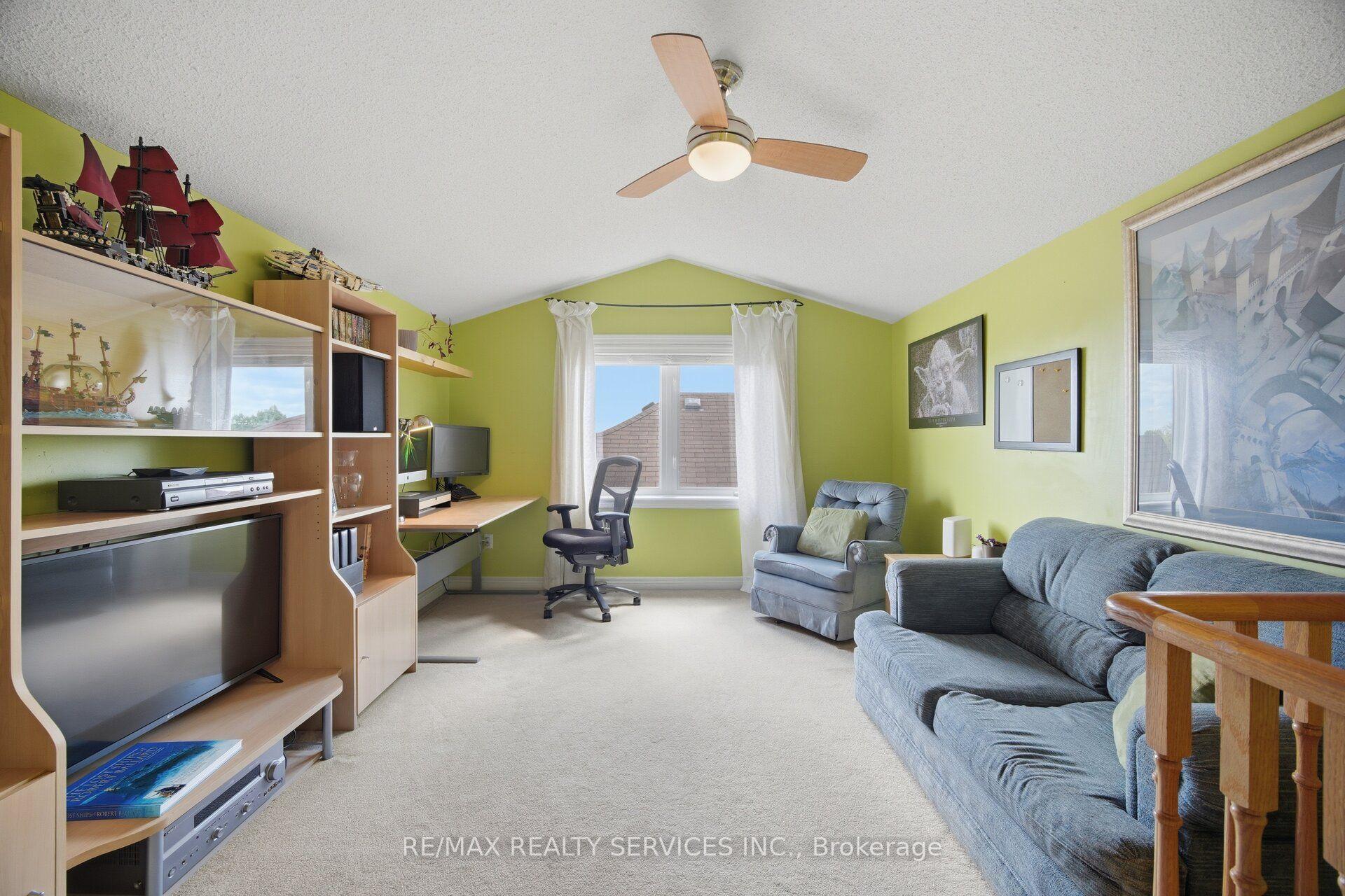 Photo 35 of 23 Swansea Meadows Drive, Brampton, Northwest Sandalwood Parkway — HOMEH