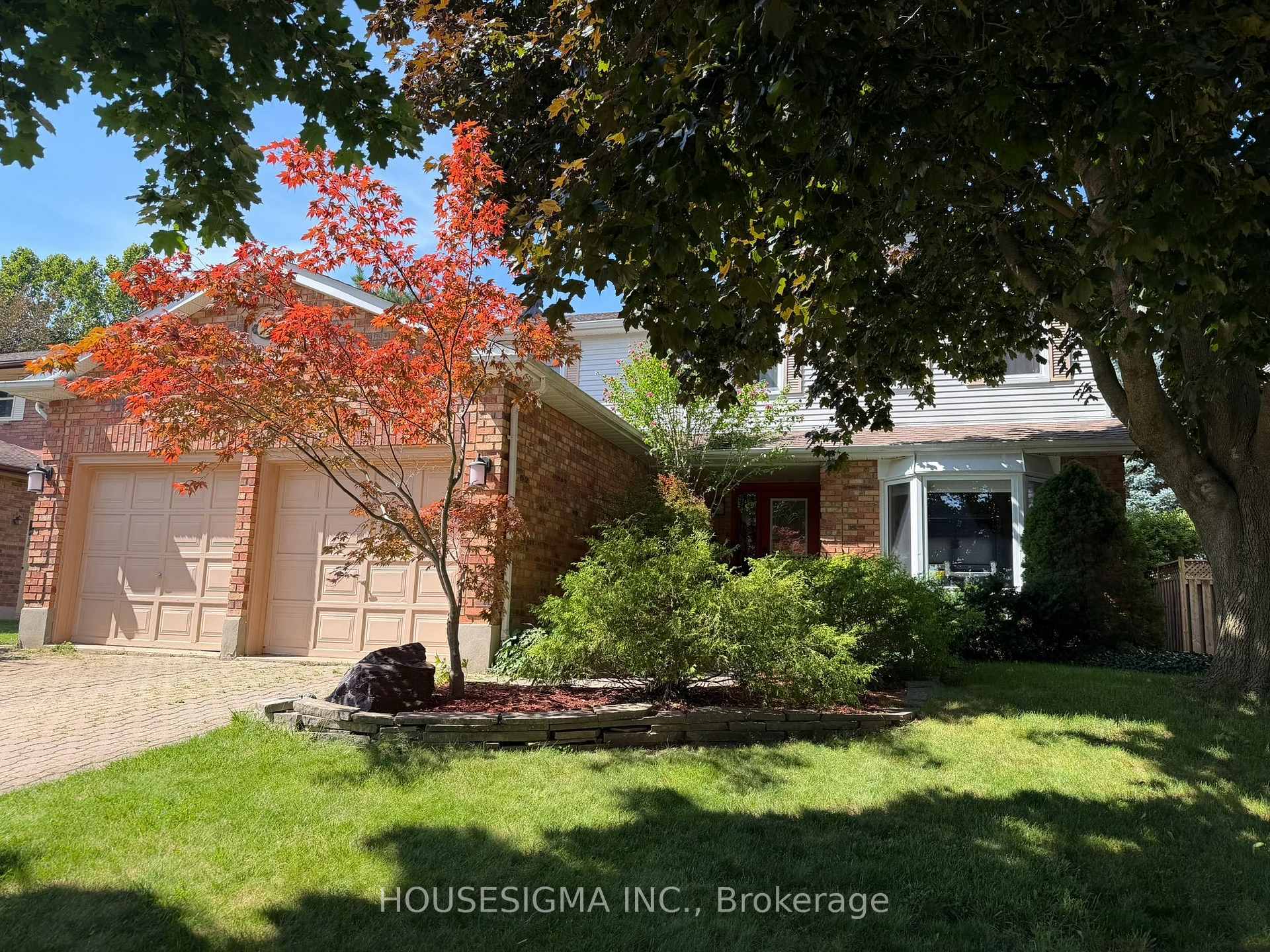 Photo 1 of 18 Jennifer Gardens, London, North B — HOMEH