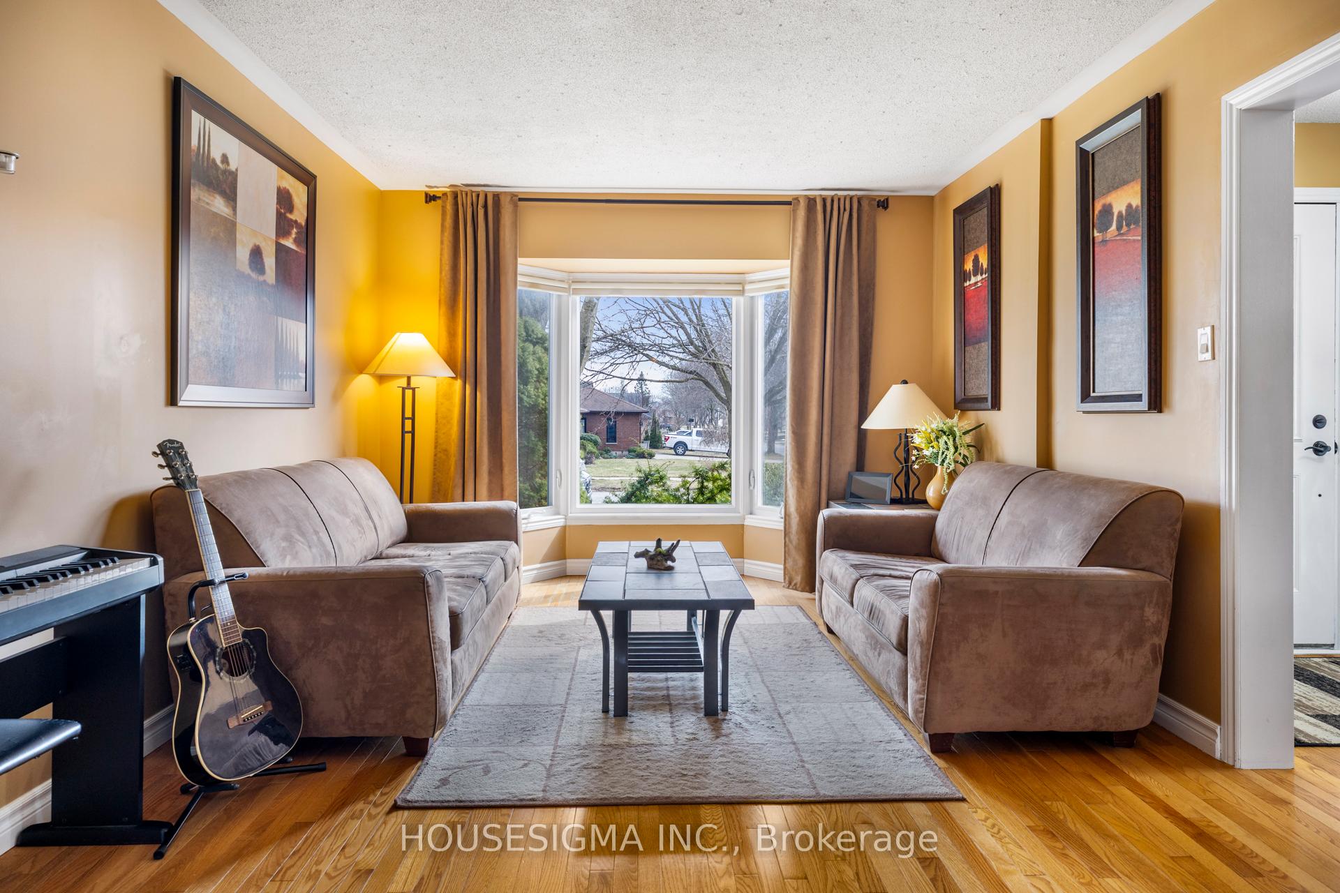 Photo 8 of 18 Jennifer Gardens, London, North B — HOMEH