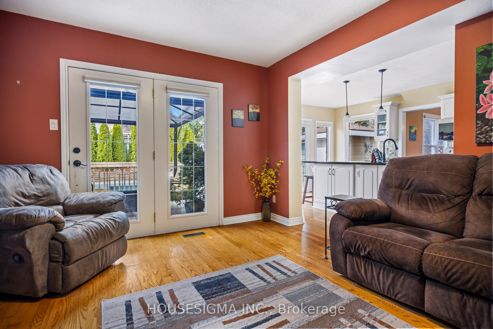 Photo 15 of 18 Jennifer Gardens, London, North B — HOMEH