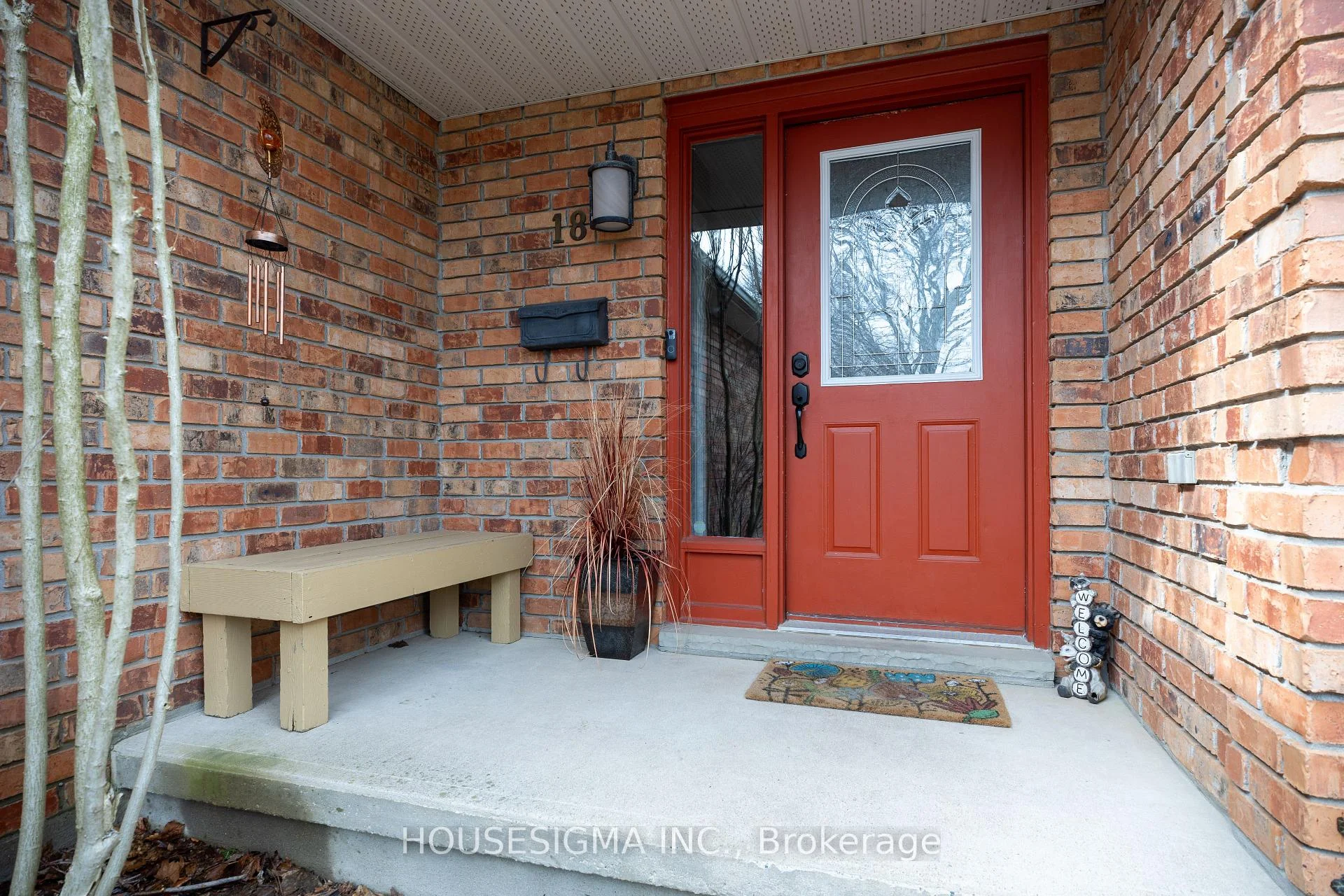 Photo 38 of 18 Jennifer Gardens, London, North B — HOMEH