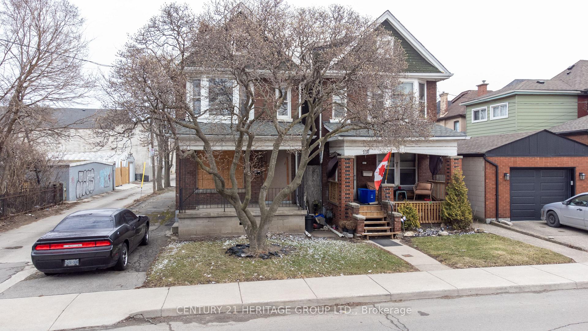 Photo of 116-120 Barnesdale Avenue N