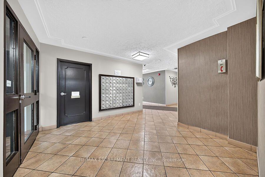 Photo 6 of Unit 908, 30 Harrisford Street, Hamilton, Red Hill — HOMEH