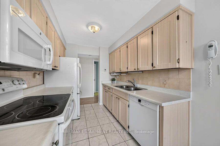 Photo 18 of Unit 908, 30 Harrisford Street, Hamilton, Red Hill — HOMEH