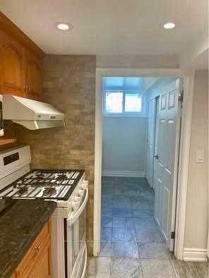 Photo 17 of 3589 Birchmeadow Crescent, Mississauga, Applewood — HOMEH