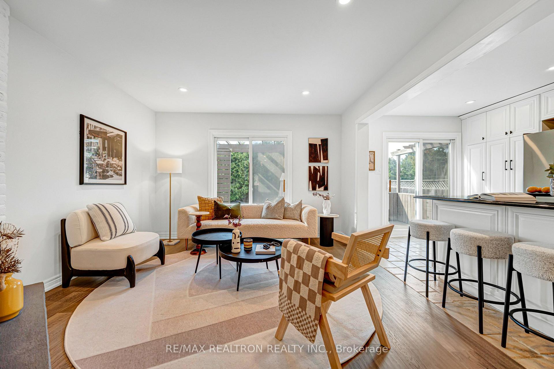 Photo 12 of 120 Brookmill Drive, Vaughan, Brownridge — HOMEH