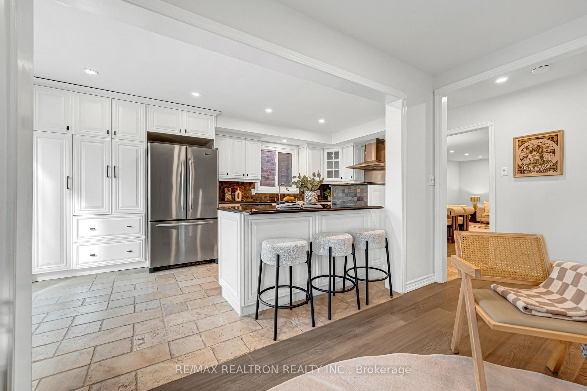 Photo 17 of 120 Brookmill Drive, Vaughan, Brownridge — HOMEH