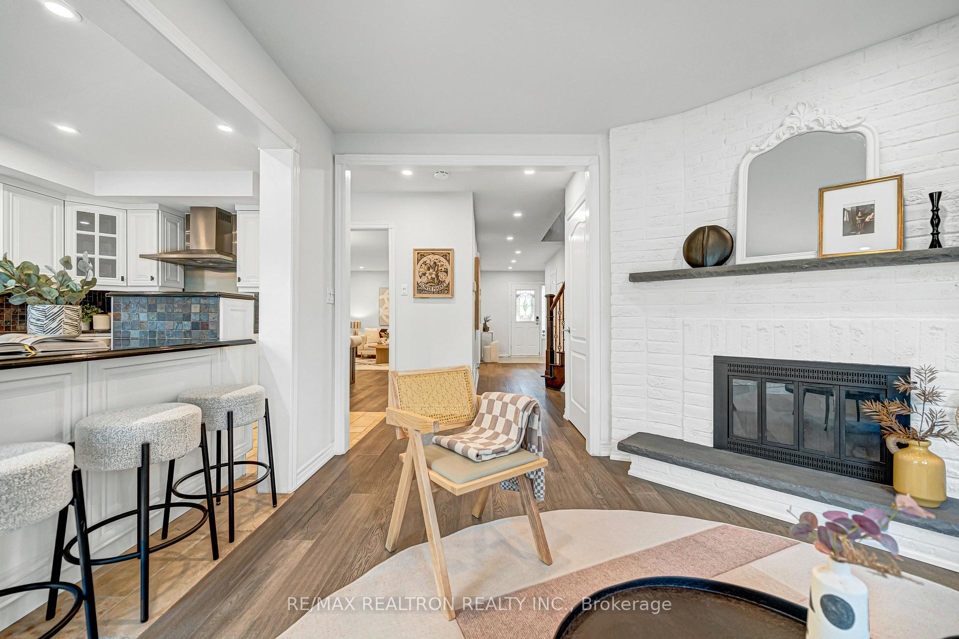 Photo 18 of 120 Brookmill Drive, Vaughan, Brownridge — HOMEH
