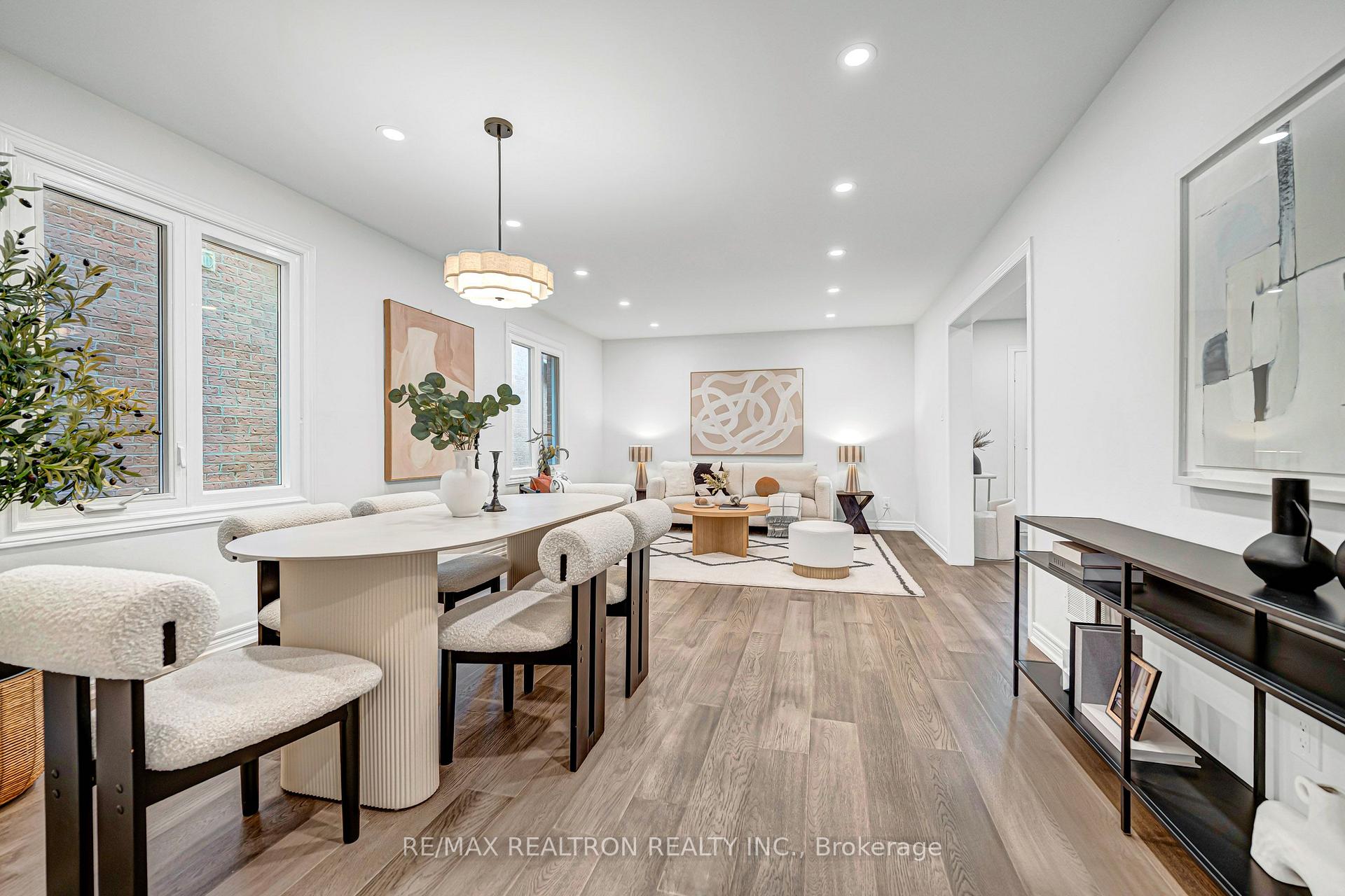 Photo 26 of 120 Brookmill Drive, Vaughan, Brownridge — HOMEH