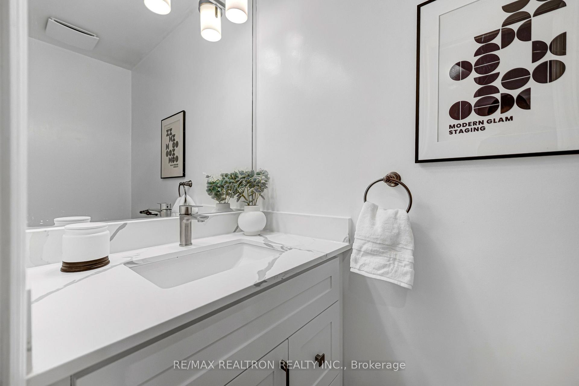 Photo 28 of 120 Brookmill Drive, Vaughan, Brownridge — HOMEH