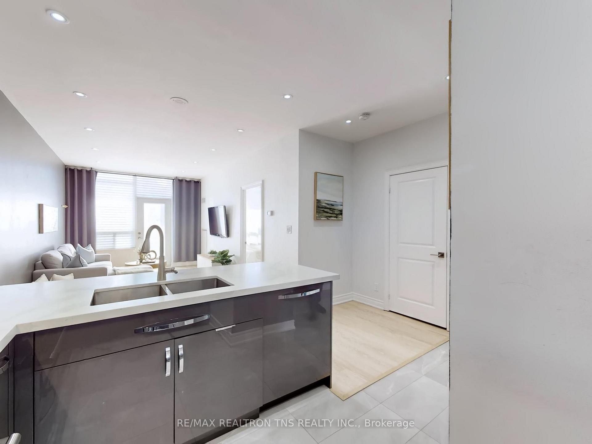 Photo 7 of Unit 101, 88 Times Avenue, Markham, Commerce Valley — HOMEH