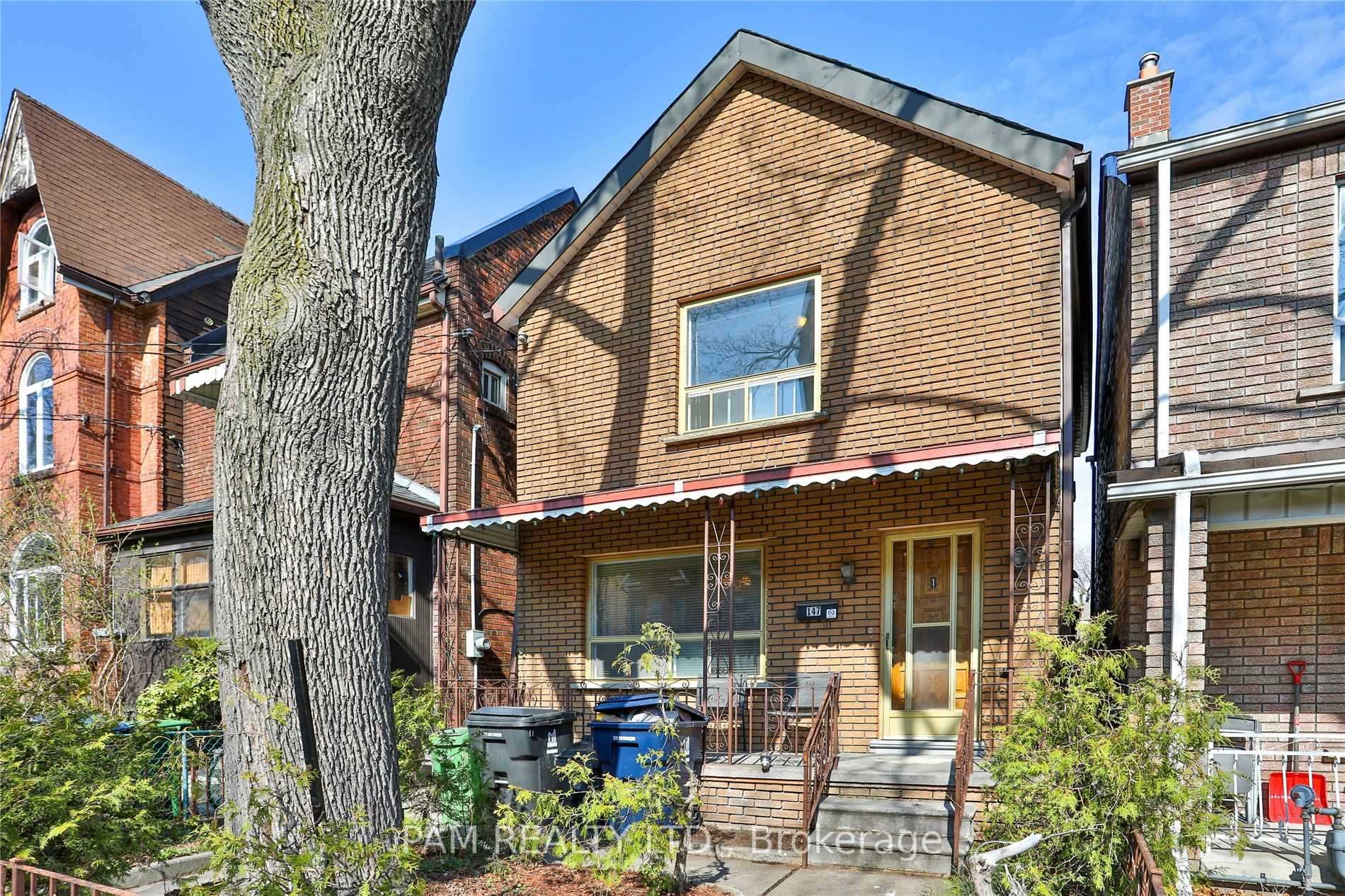 Photo 6 of 147 Euclid Avenue, Toronto, Trinity-Bellwoods — HOMEH