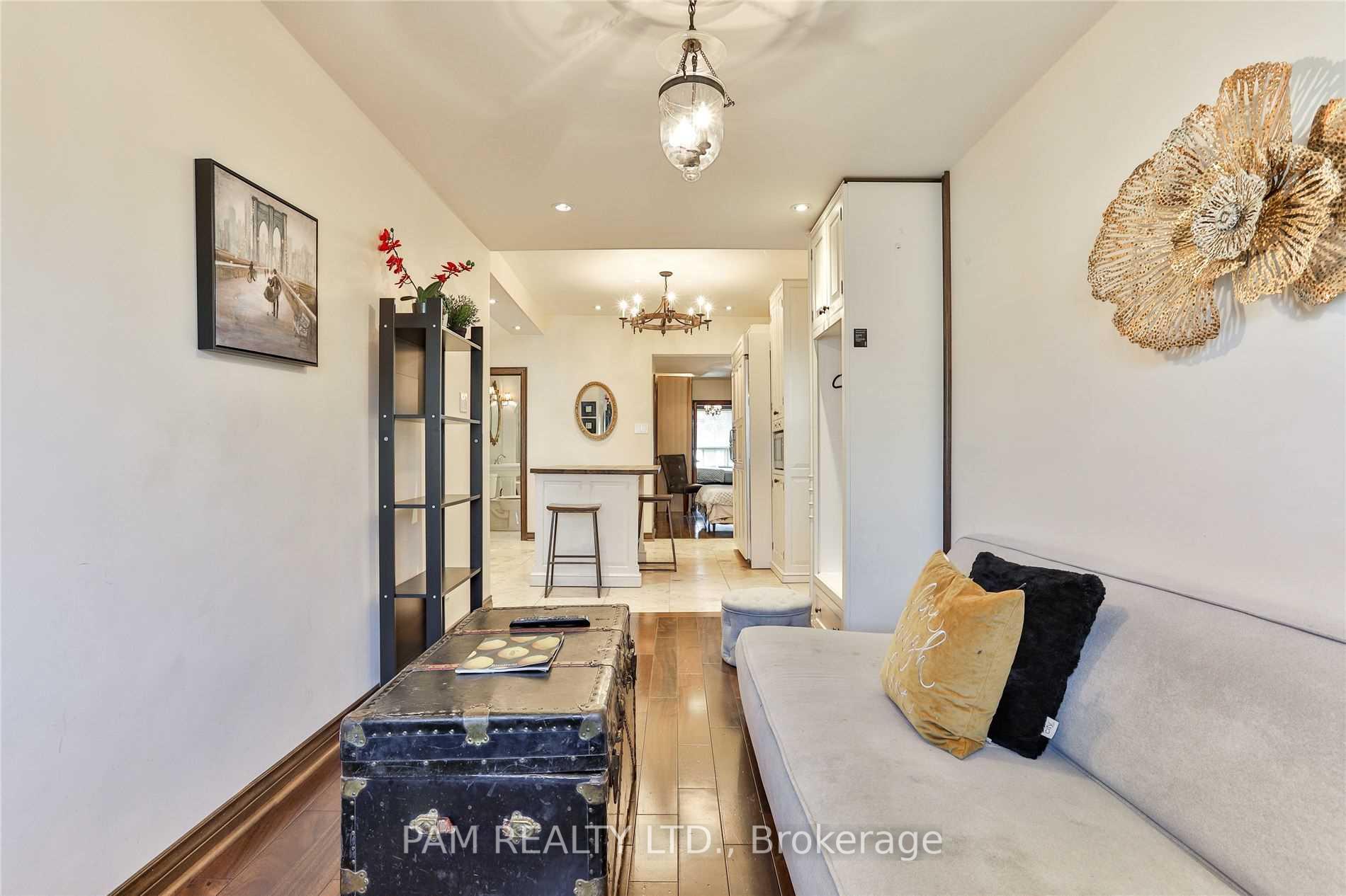 Photo 22 of 147 Euclid Avenue, Toronto, Trinity-Bellwoods — HOMEH