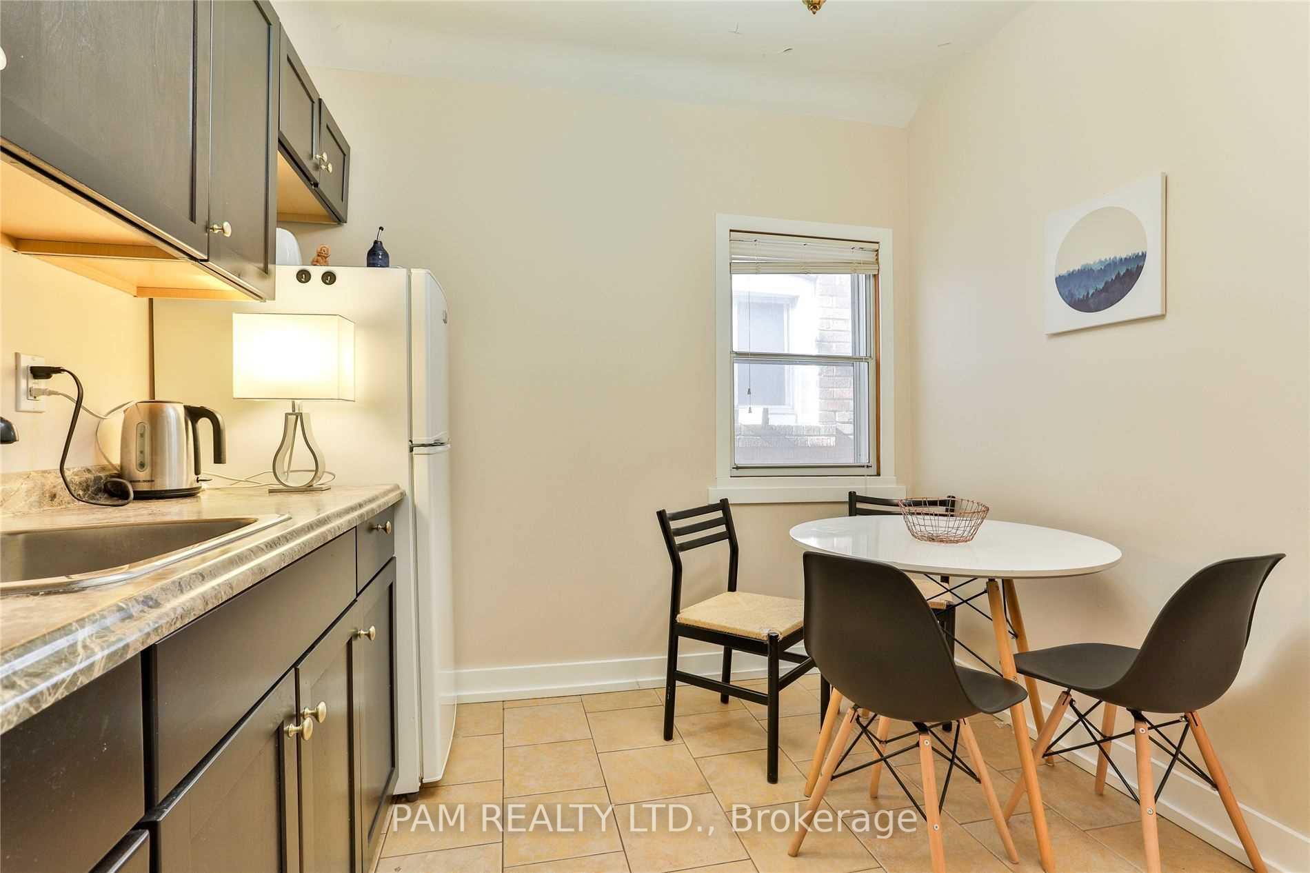 Photo 27 of 147 Euclid Avenue, Toronto, Trinity-Bellwoods — HOMEH