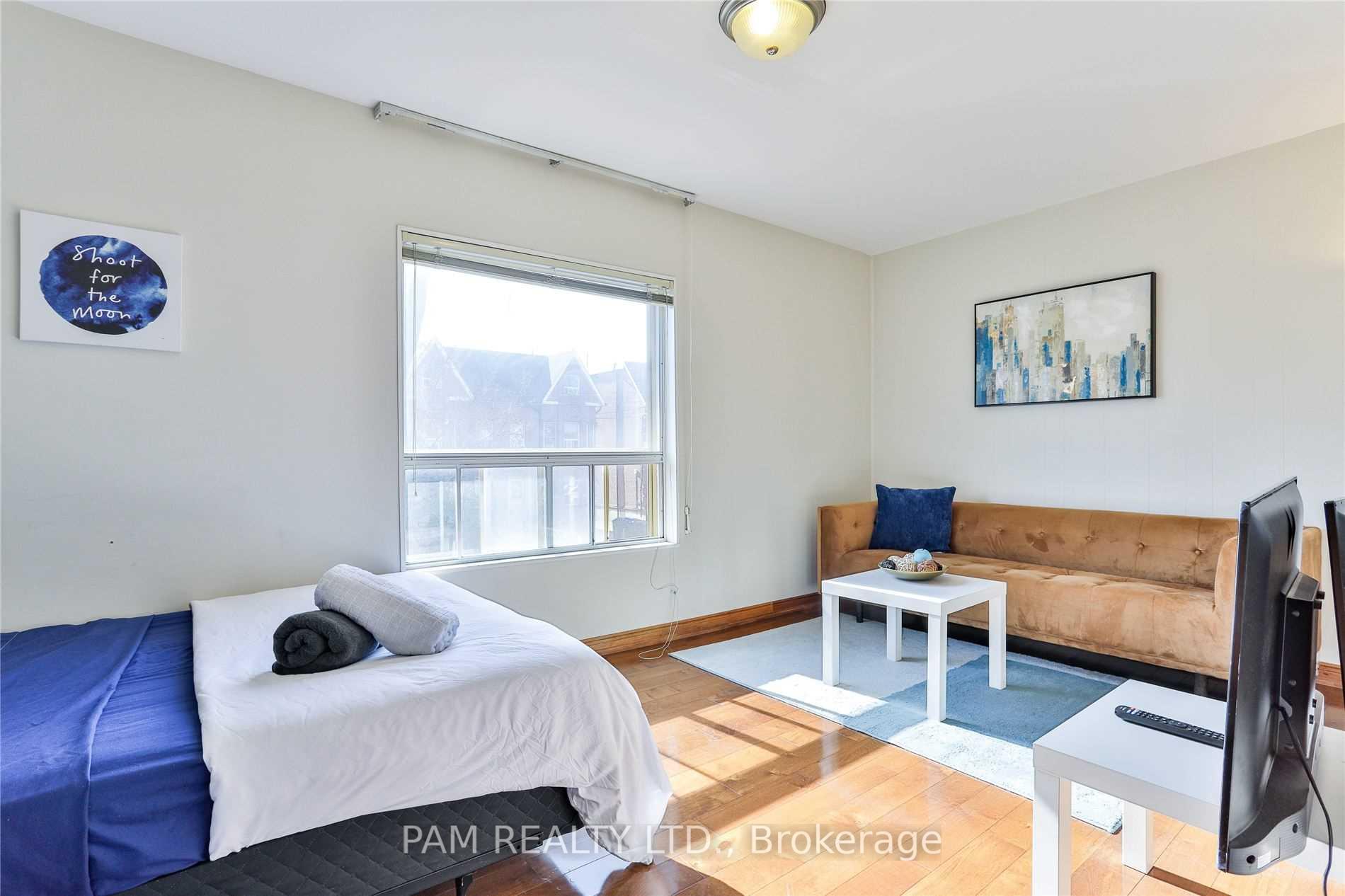 Photo 29 of 147 Euclid Avenue, Toronto, Trinity-Bellwoods — HOMEH
