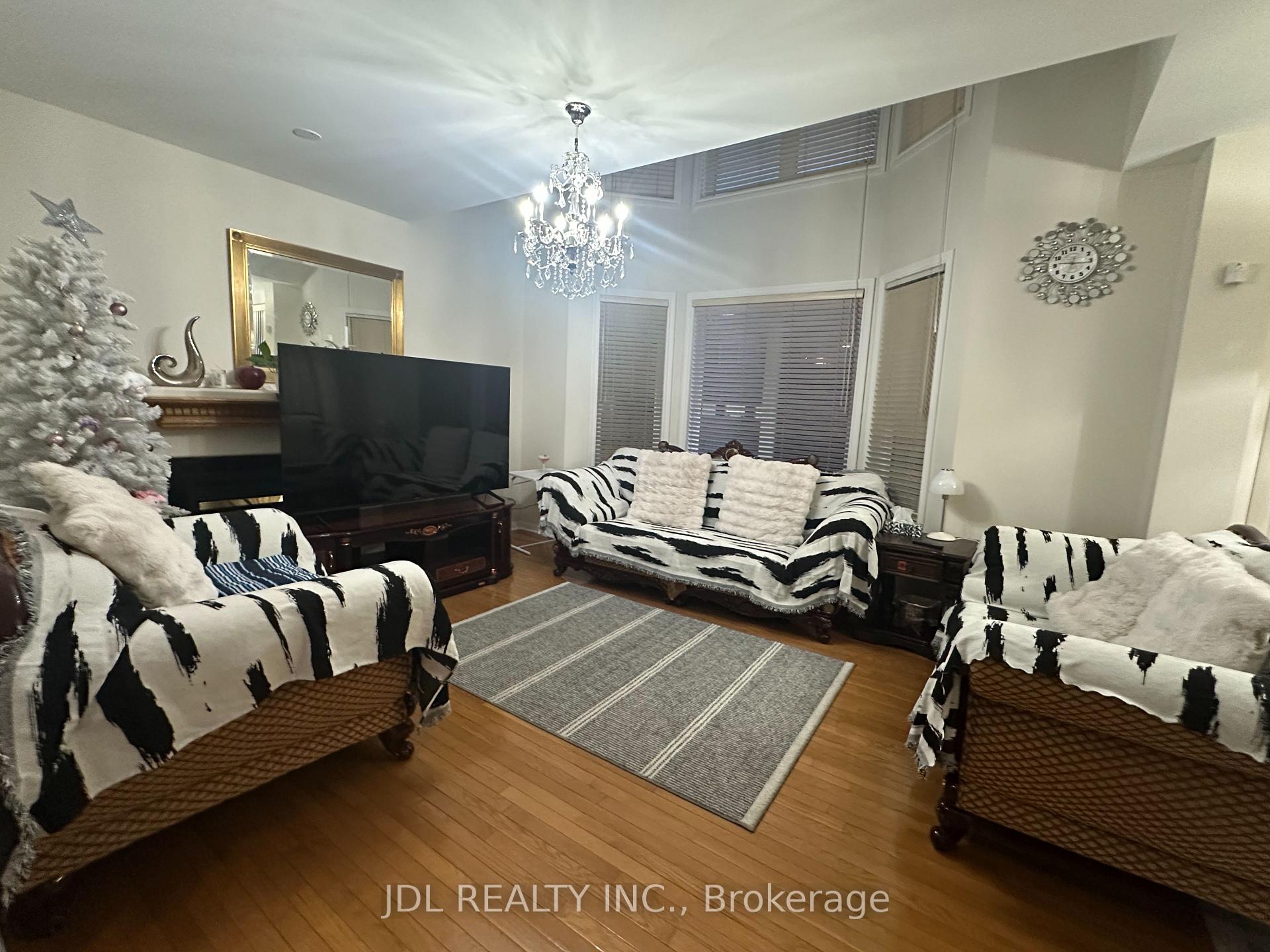 Photo 4 of Unit Rm1, 30 Baintree Street, Markham, Wismer — HOMEH