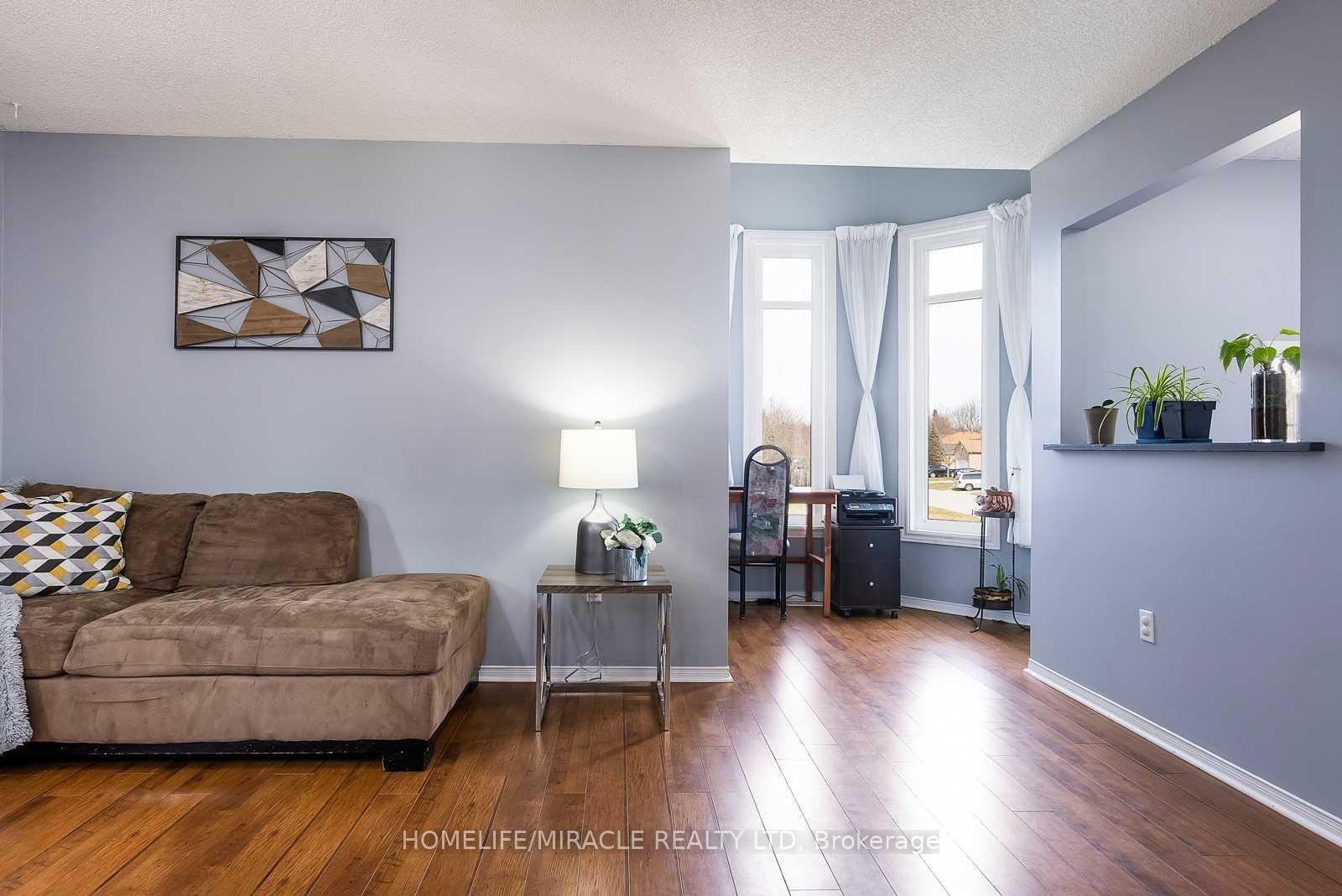 Photo 4 of 214 Dyer Drive, Wasaga Beach — HOMEH