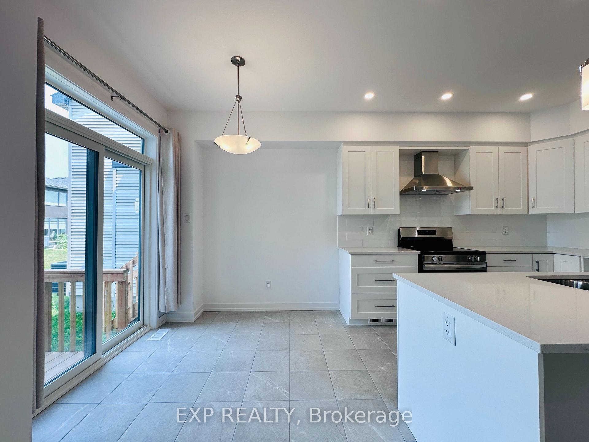 Photo 7 of 1010 Acoustic Way, Ottawa, Riverside South/Gloucester Glen — HOMEH