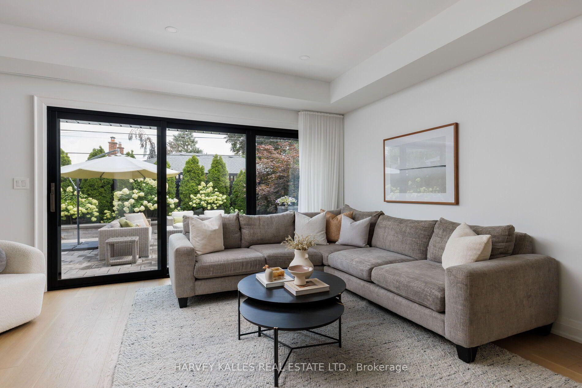 Photo 7 of 75 Markland Drive, Etobicoke, Markland Wood — HOMEH
