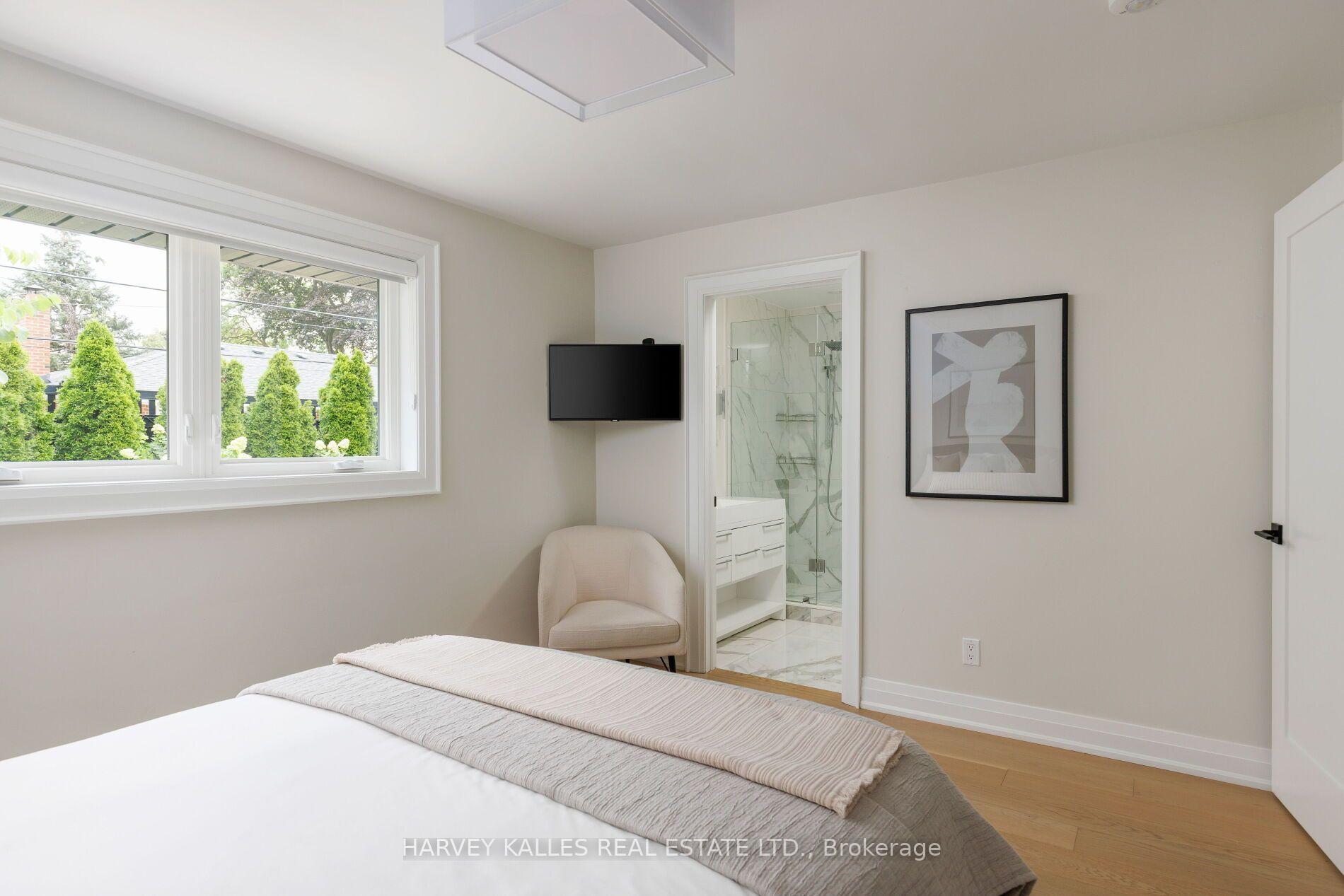 Photo 28 of 75 Markland Drive, Etobicoke, Markland Wood — HOMEH