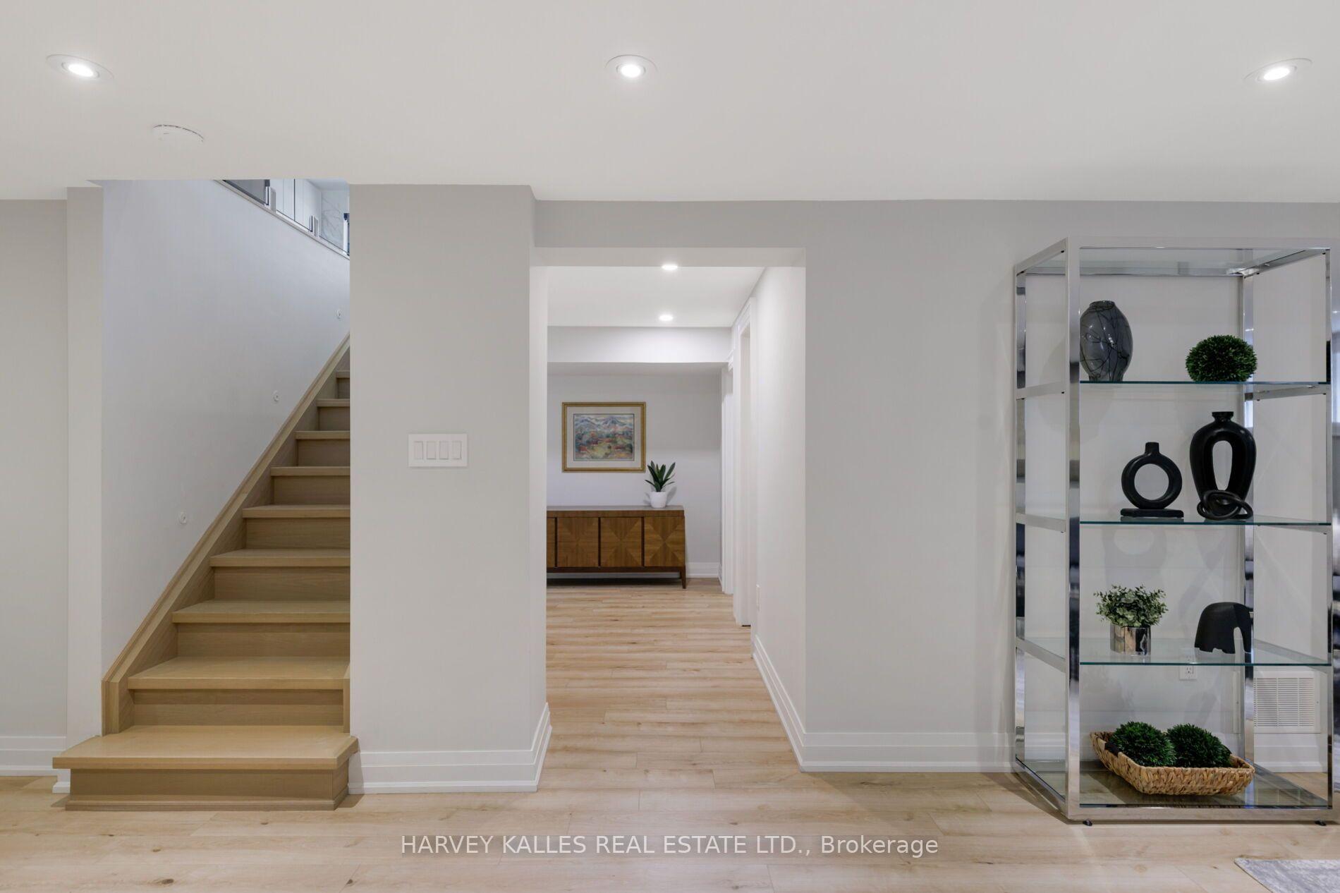 Photo 41 of 75 Markland Drive, Etobicoke, Markland Wood — HOMEH