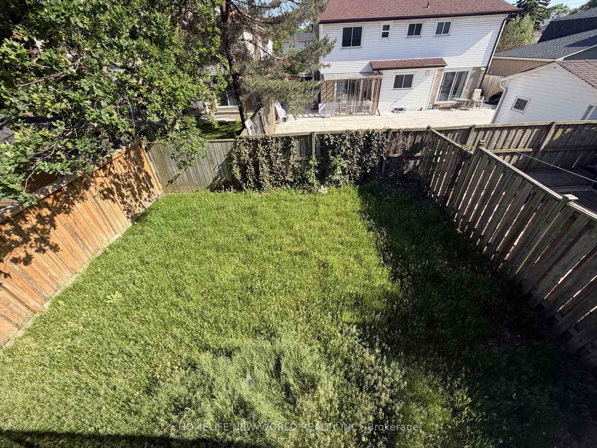 Photo 12 of 43 Bushmills Square, Scarborough, Agincourt North — HOMEH