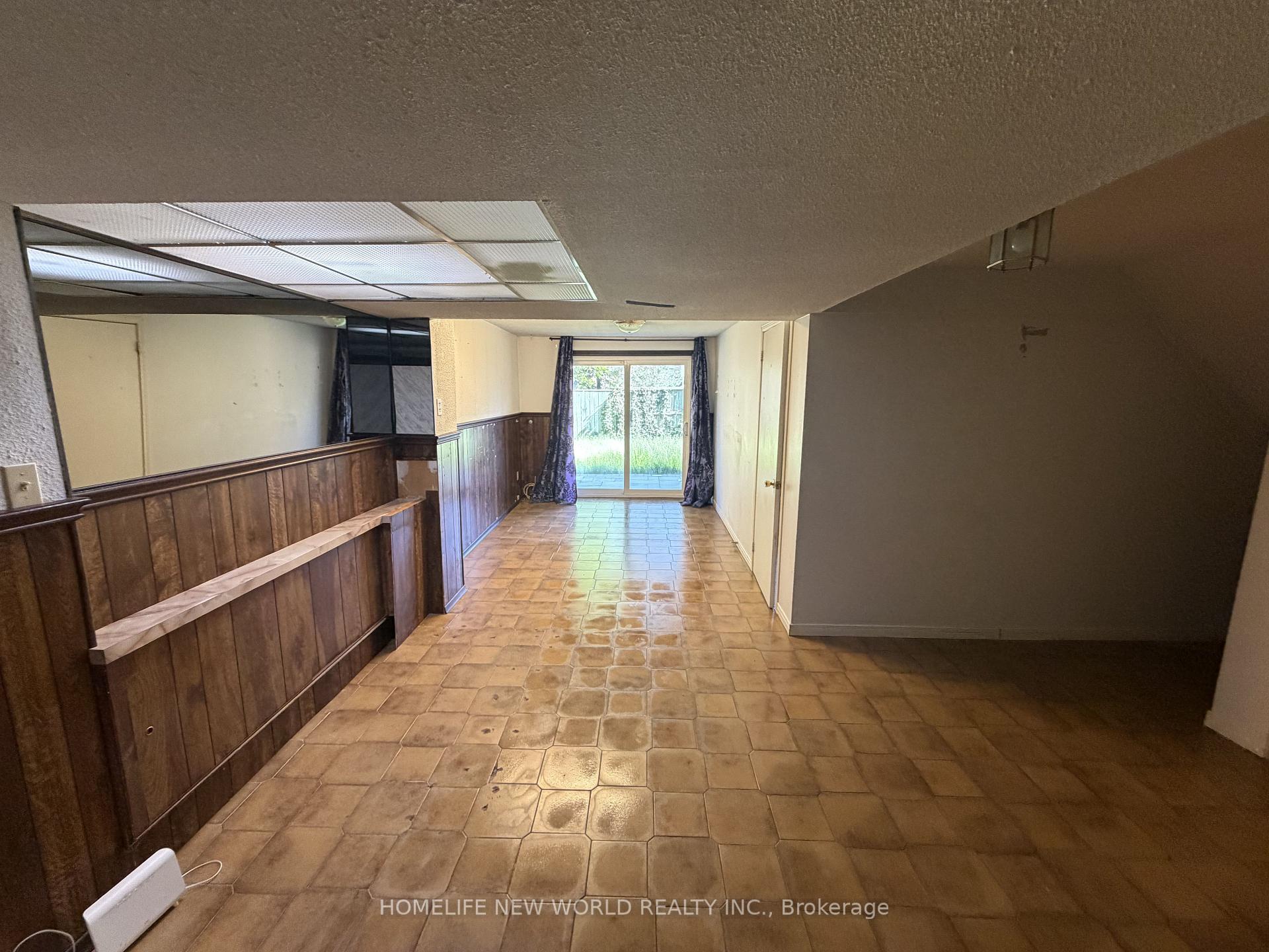 Photo 21 of 43 Bushmills Square, Scarborough, Agincourt North — HOMEH