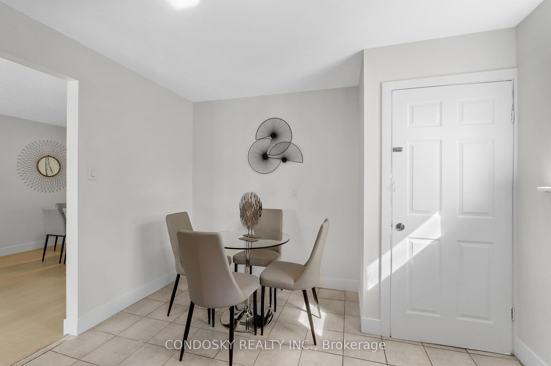 Photo 15 of 768 Annamore Road, Mississauga, Applewood — HOMEH