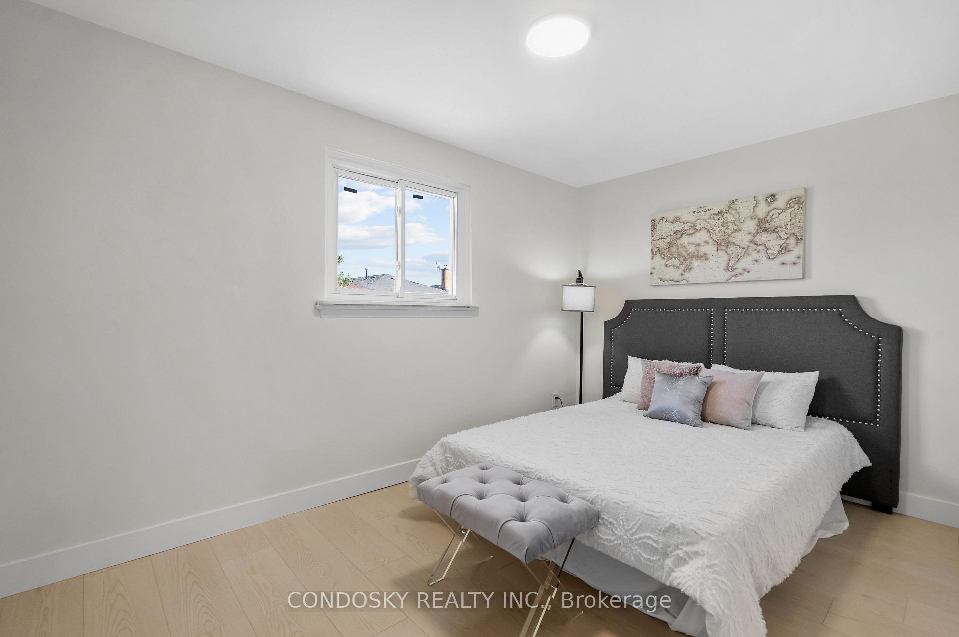 Photo 19 of 768 Annamore Road, Mississauga, Applewood — HOMEH