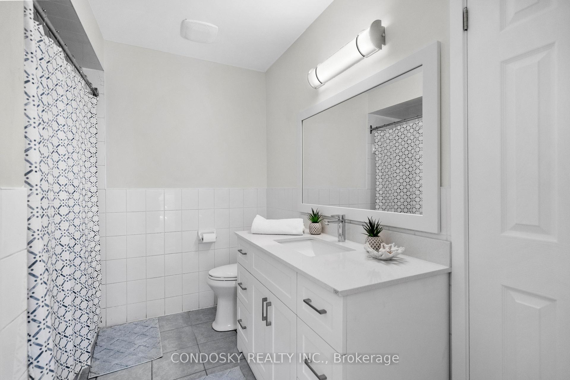 Photo 23 of 768 Annamore Road, Mississauga, Applewood — HOMEH