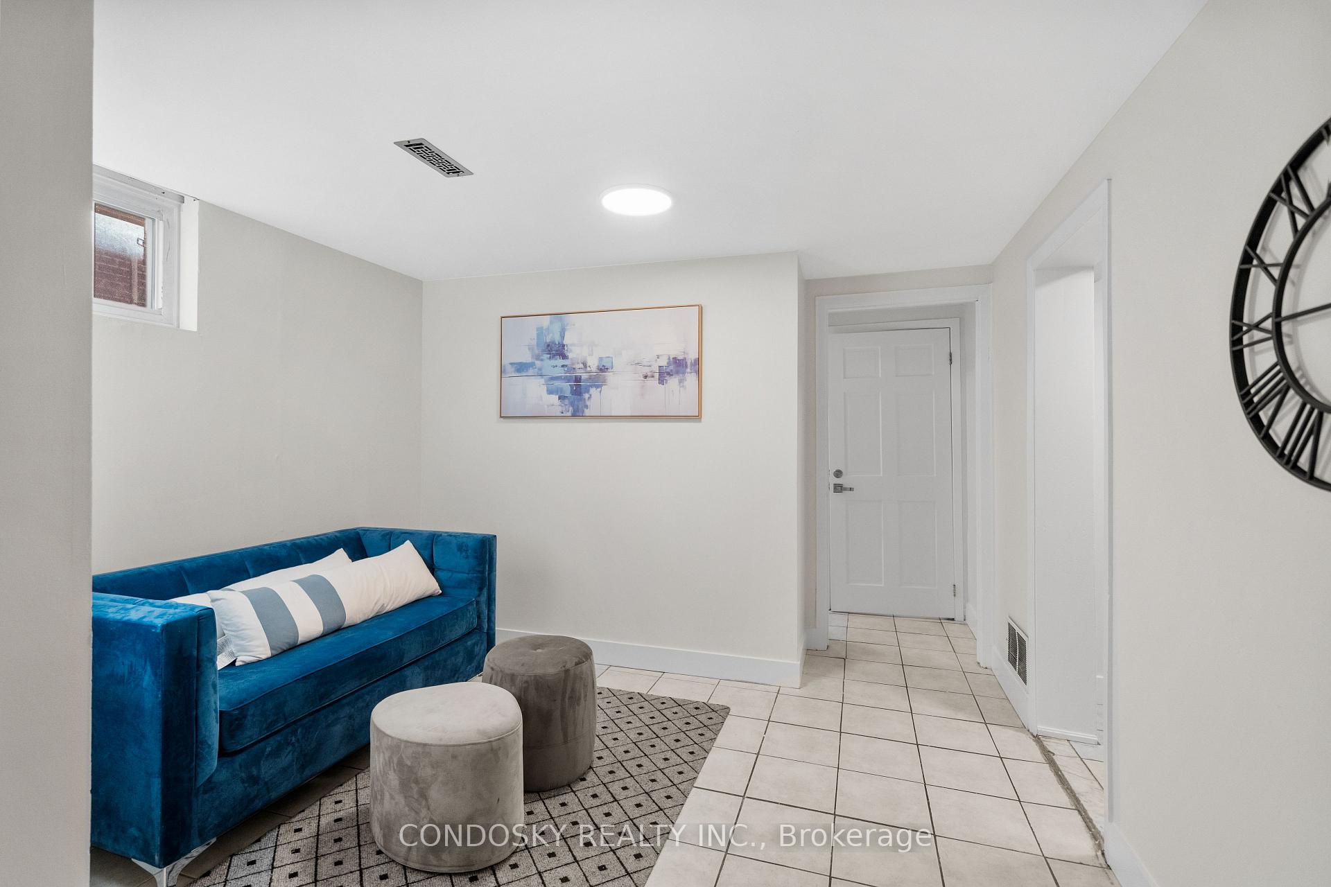 Photo 30 of 768 Annamore Road, Mississauga, Applewood — HOMEH