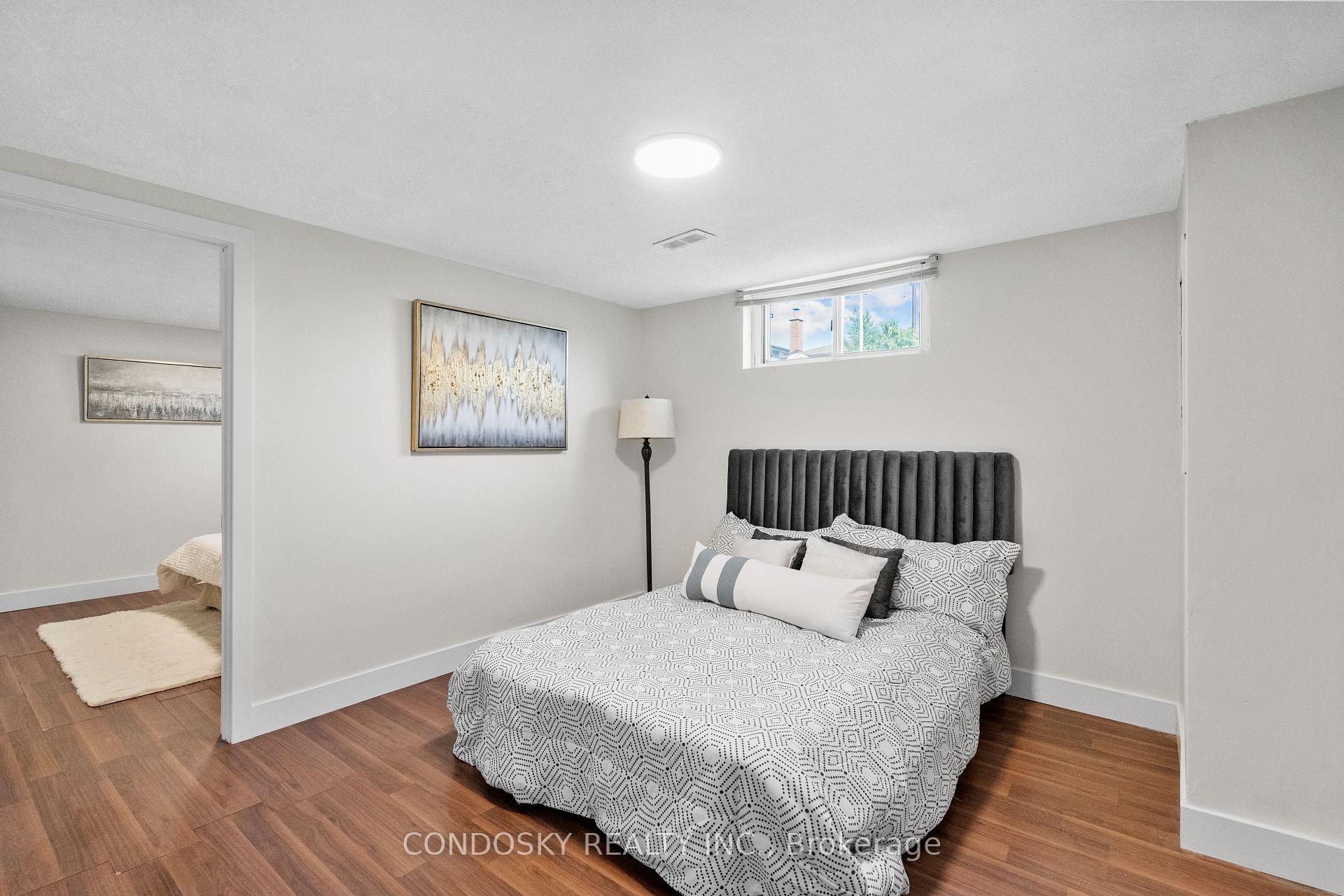 Photo 33 of 768 Annamore Road, Mississauga, Applewood — HOMEH