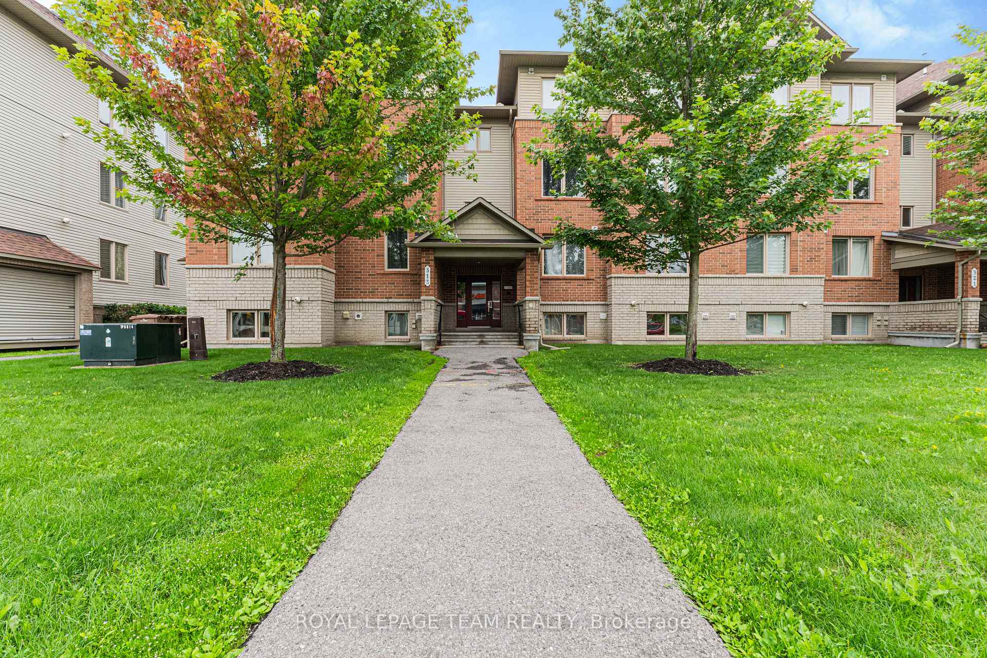 Photo 1 of Unit 6, 313 Cresthaven Drive, Ottawa, Barrhaven East — HOMEH