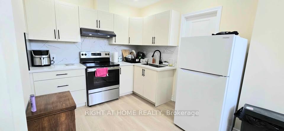 Photo 5 of Bsmnt 213 Doug Finney Street, Oshawa, Eastdale — HOMEH