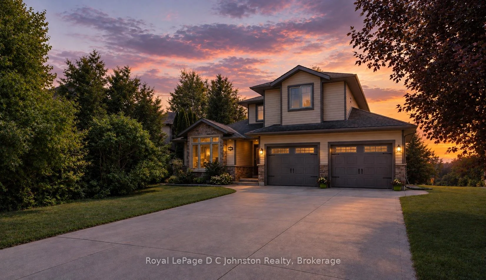 Photo of 482 Creekwood Drive