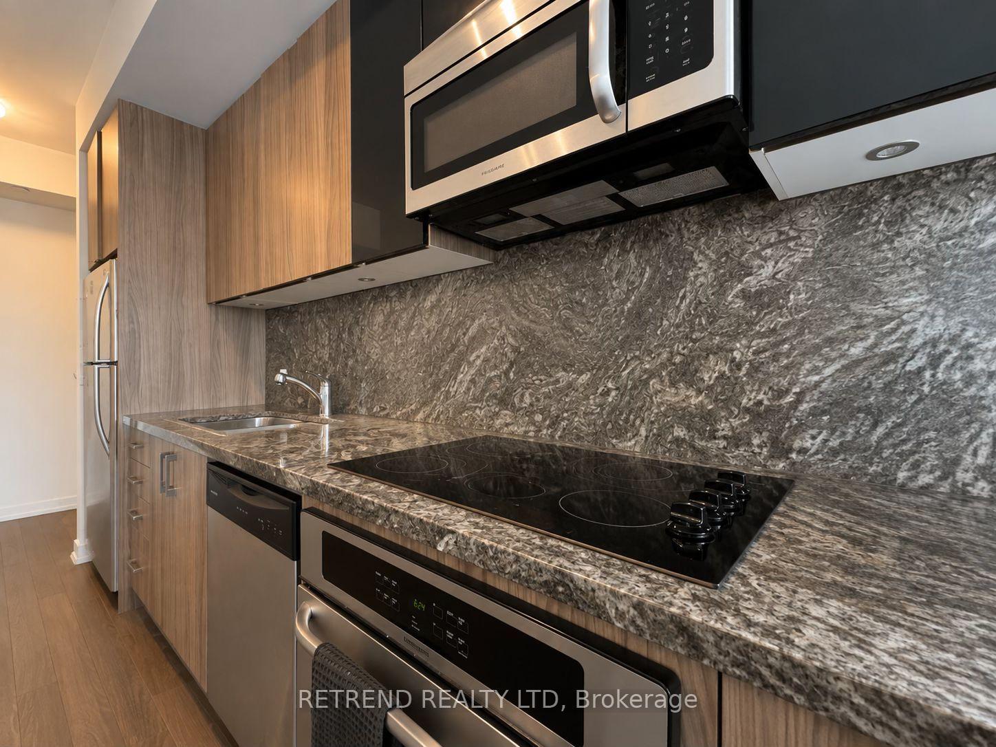 Photo 11 of Unit 1306, 89 dunfield Street, Toronto, Mount Pleasant West — HOMEH