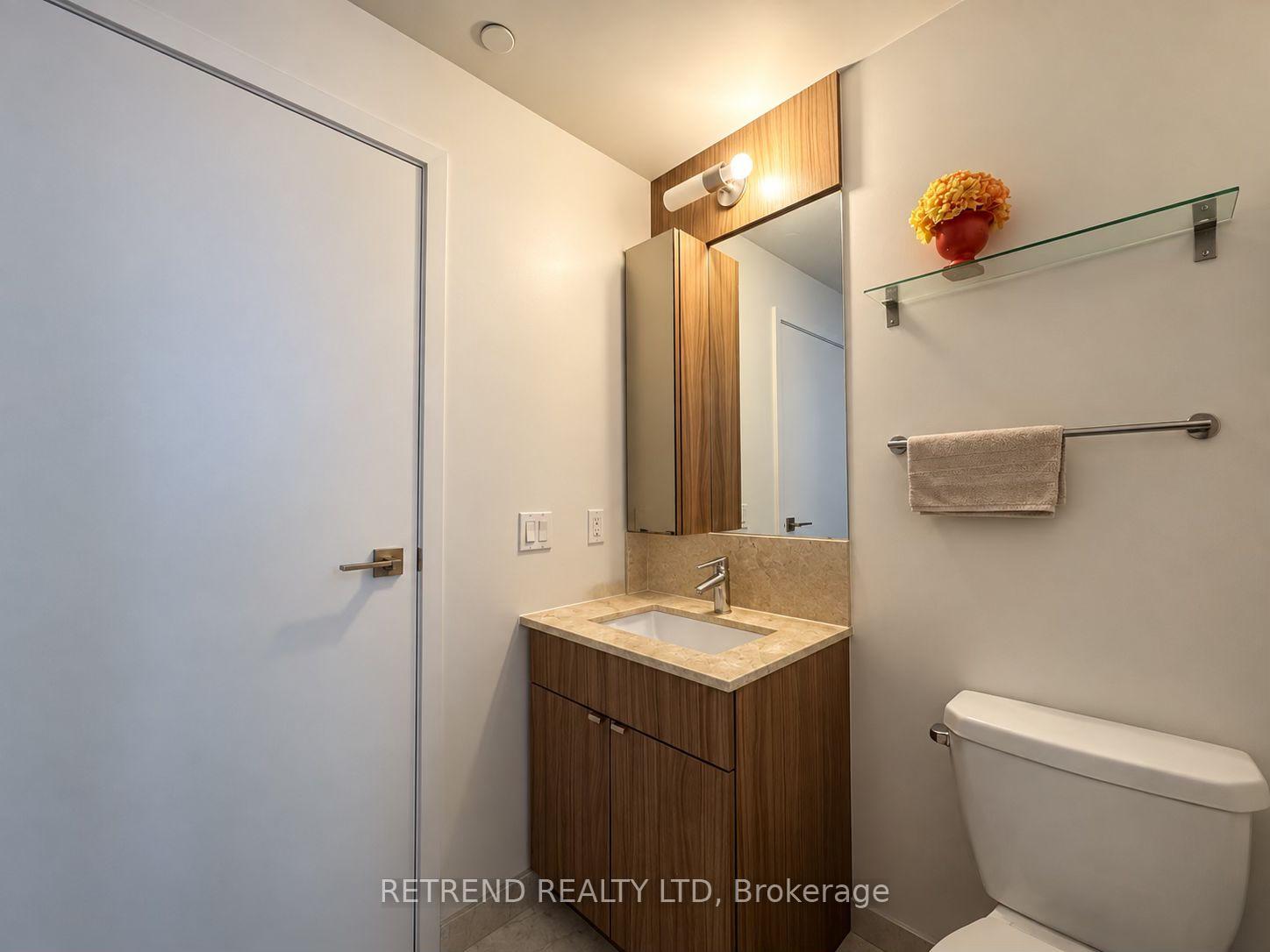 Photo 12 of Unit 1306, 89 dunfield Street, Toronto, Mount Pleasant West — HOMEH