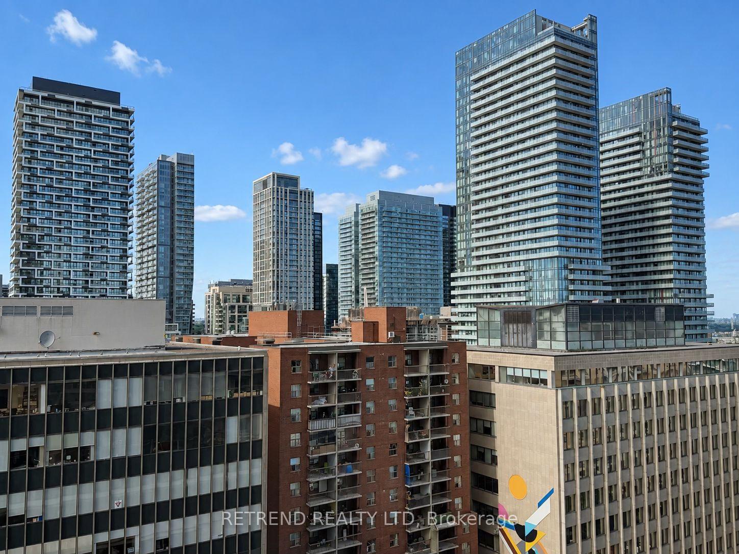 Photo 15 of Unit 1306, 89 dunfield Street, Toronto, Mount Pleasant West — HOMEH
