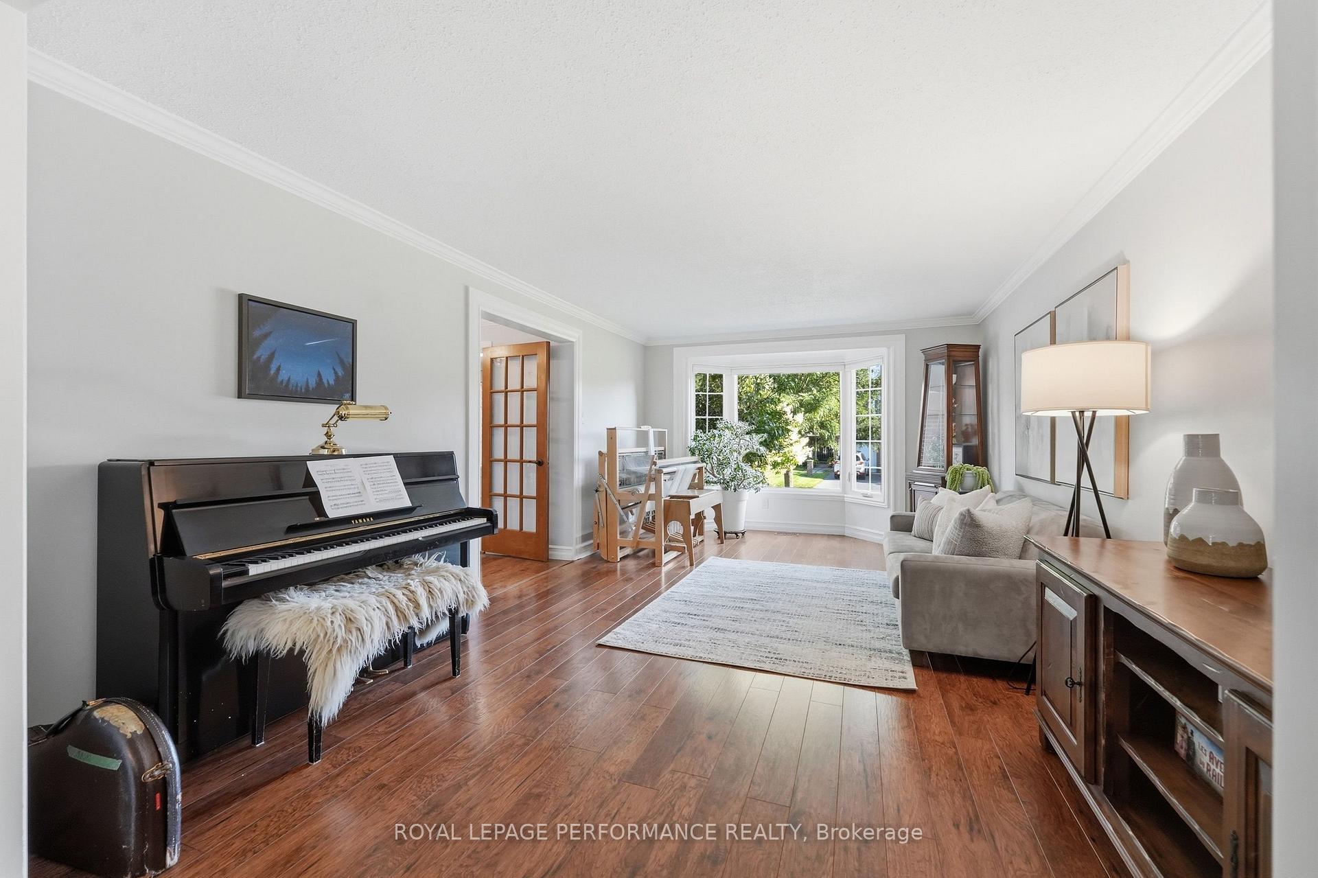 Photo 10 of 14 Wellfleet Crescent, Ottawa, Barrhaven - Cedargrove/Fraserdale — HOMEH